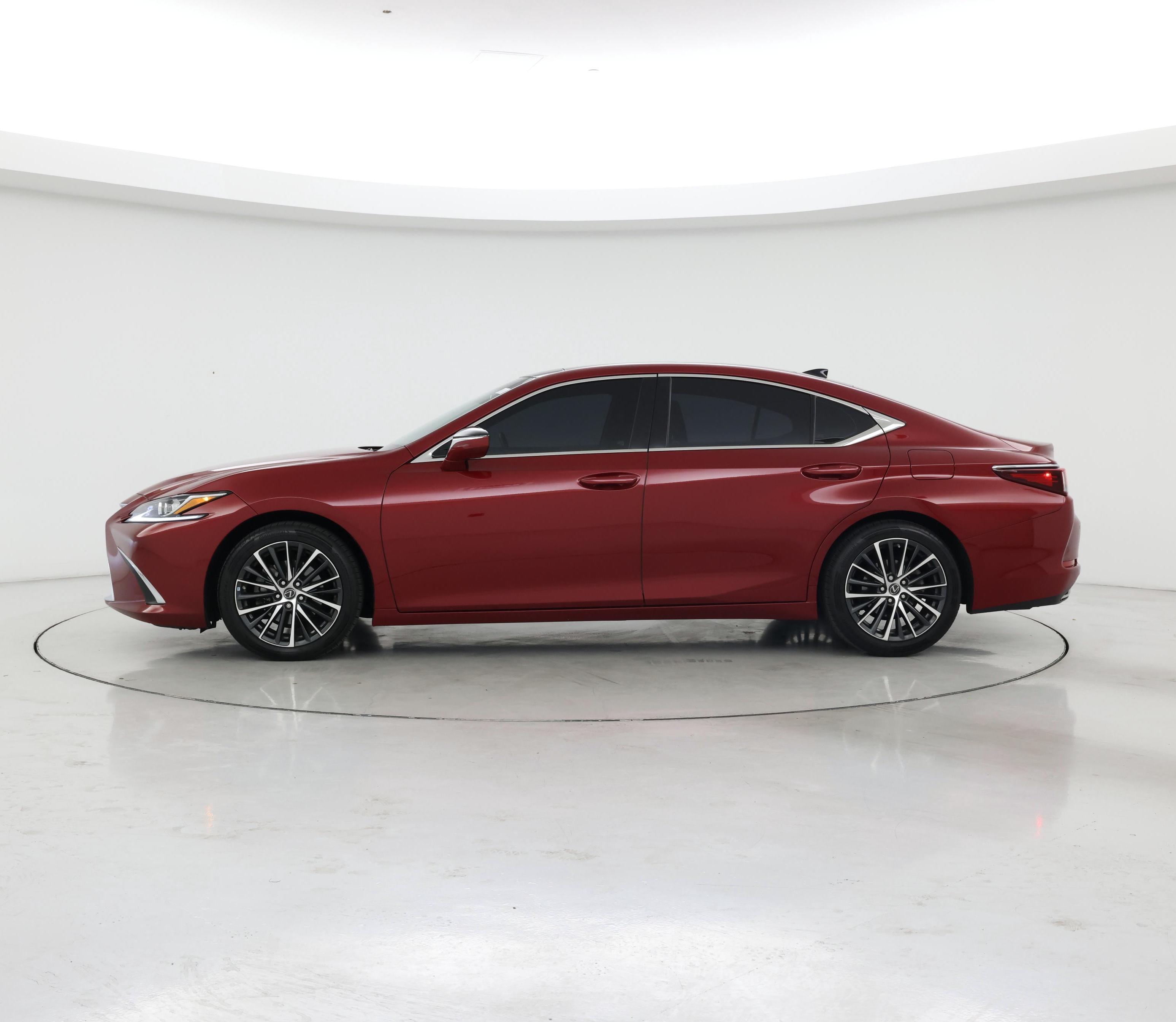 Thumbnail: 2022 Lexus ES - 3