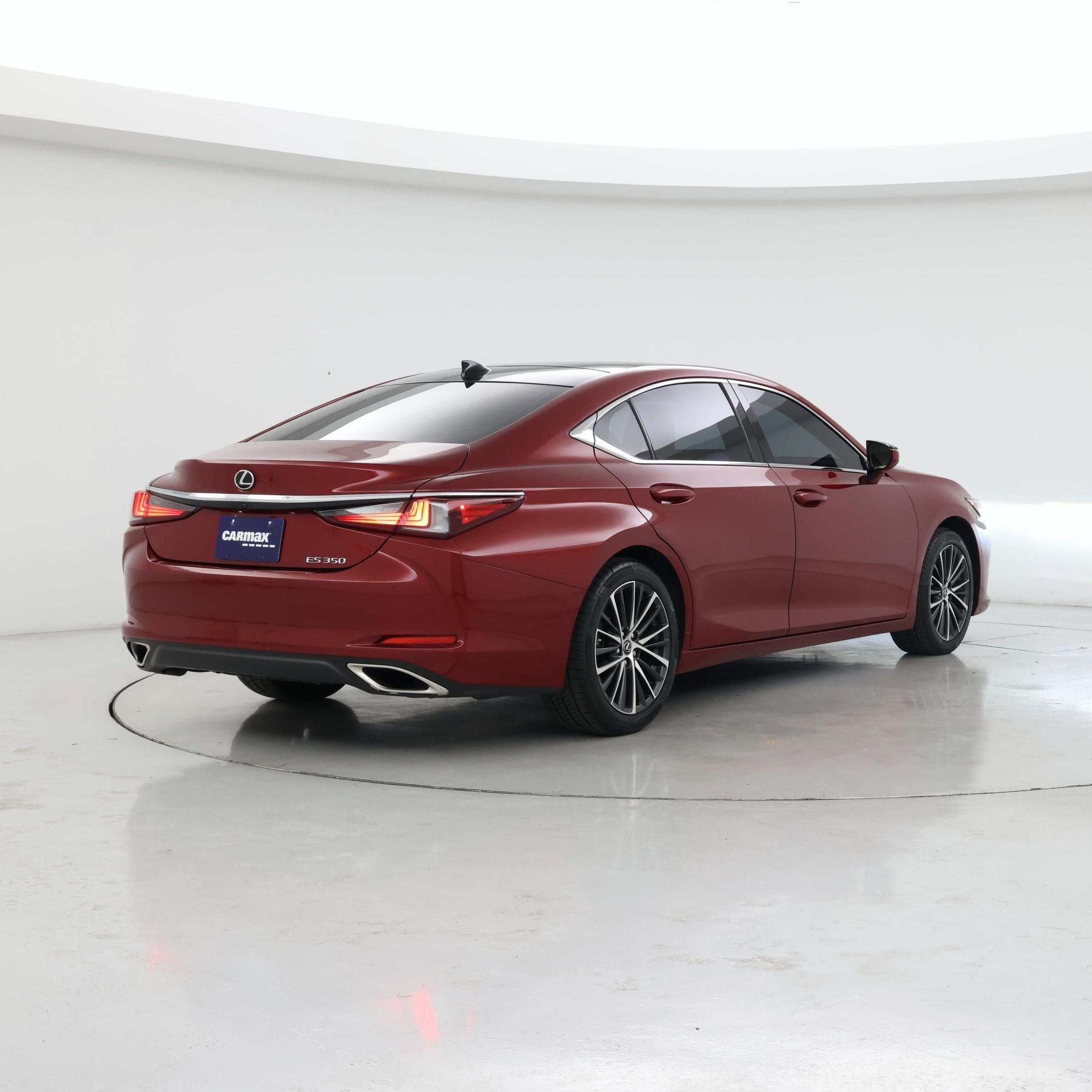 Thumbnail: 2022 Lexus ES - 8