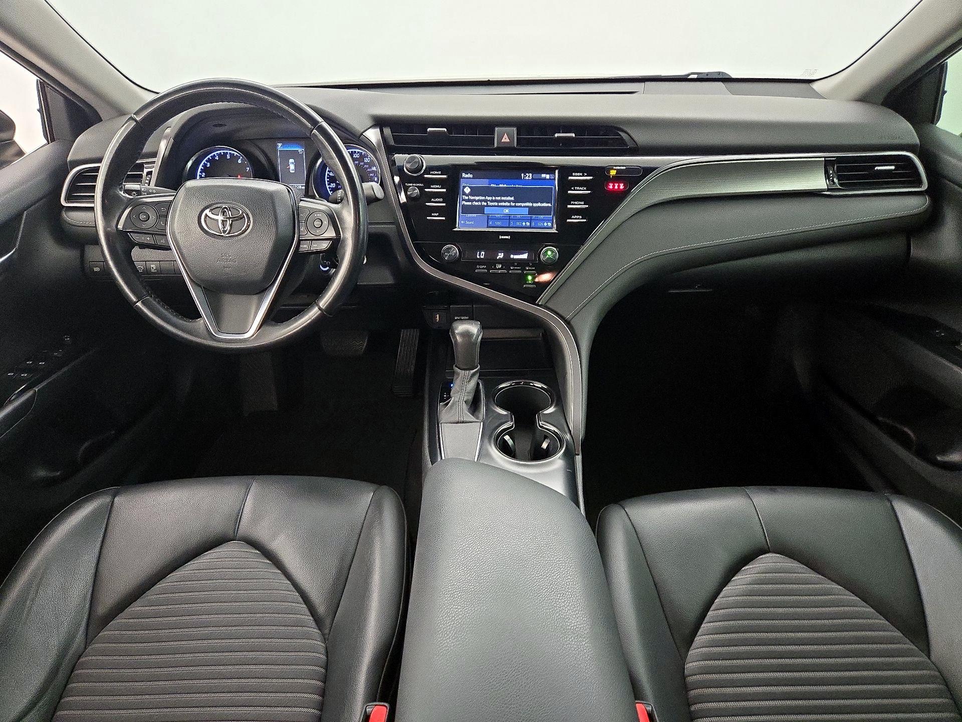 Thumbnail: 2020 Toyota Camry - 9