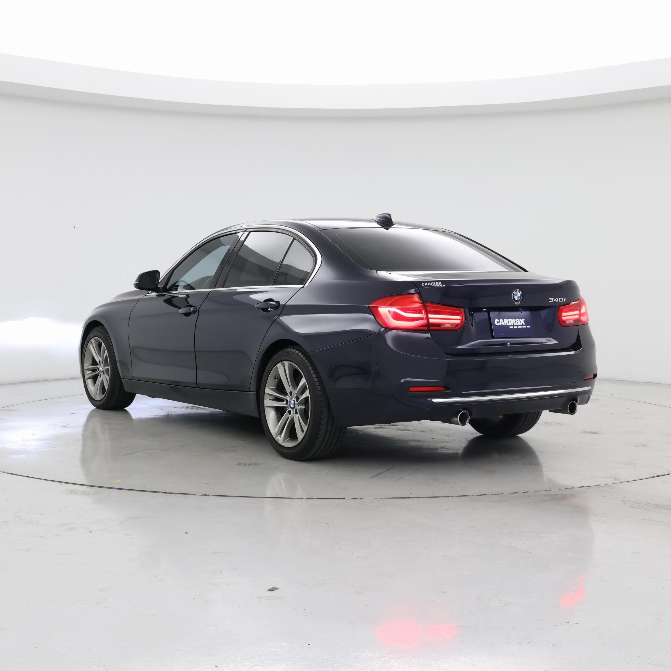 Thumbnail: 2017 BMW 3 Series - 2