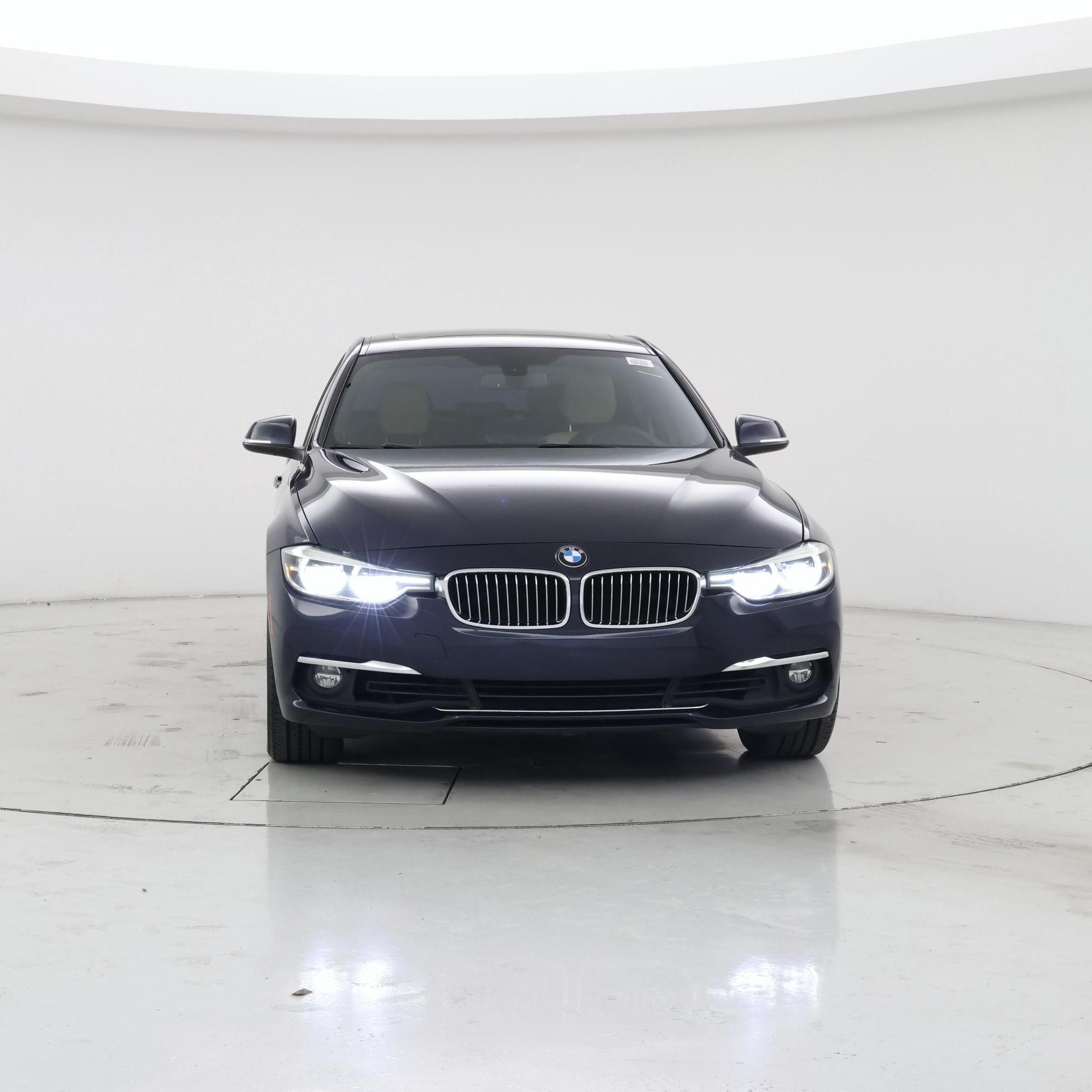 Thumbnail: 2017 BMW 3 Series - 5