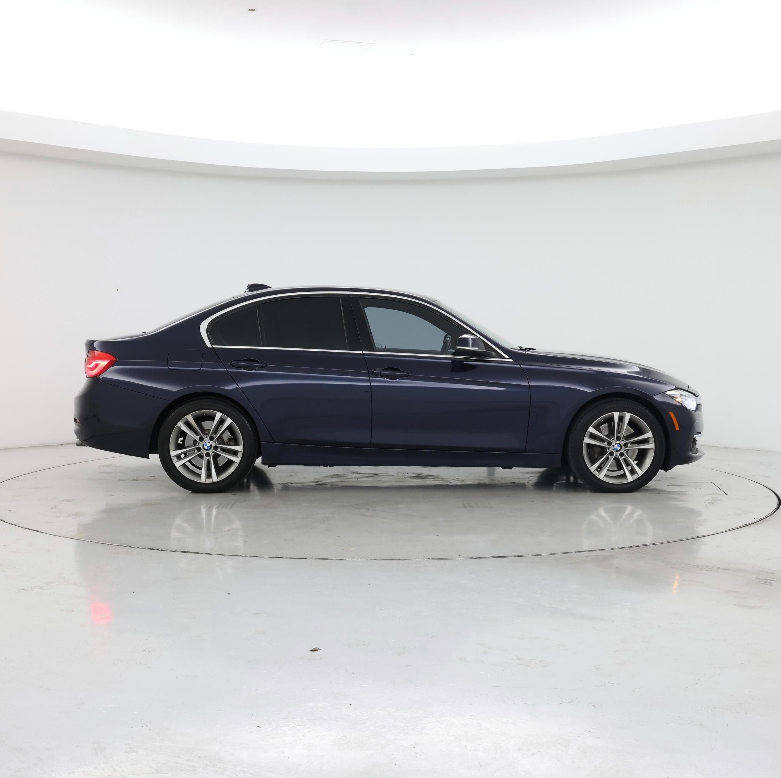 Thumbnail: 2017 BMW 3 Series - 7