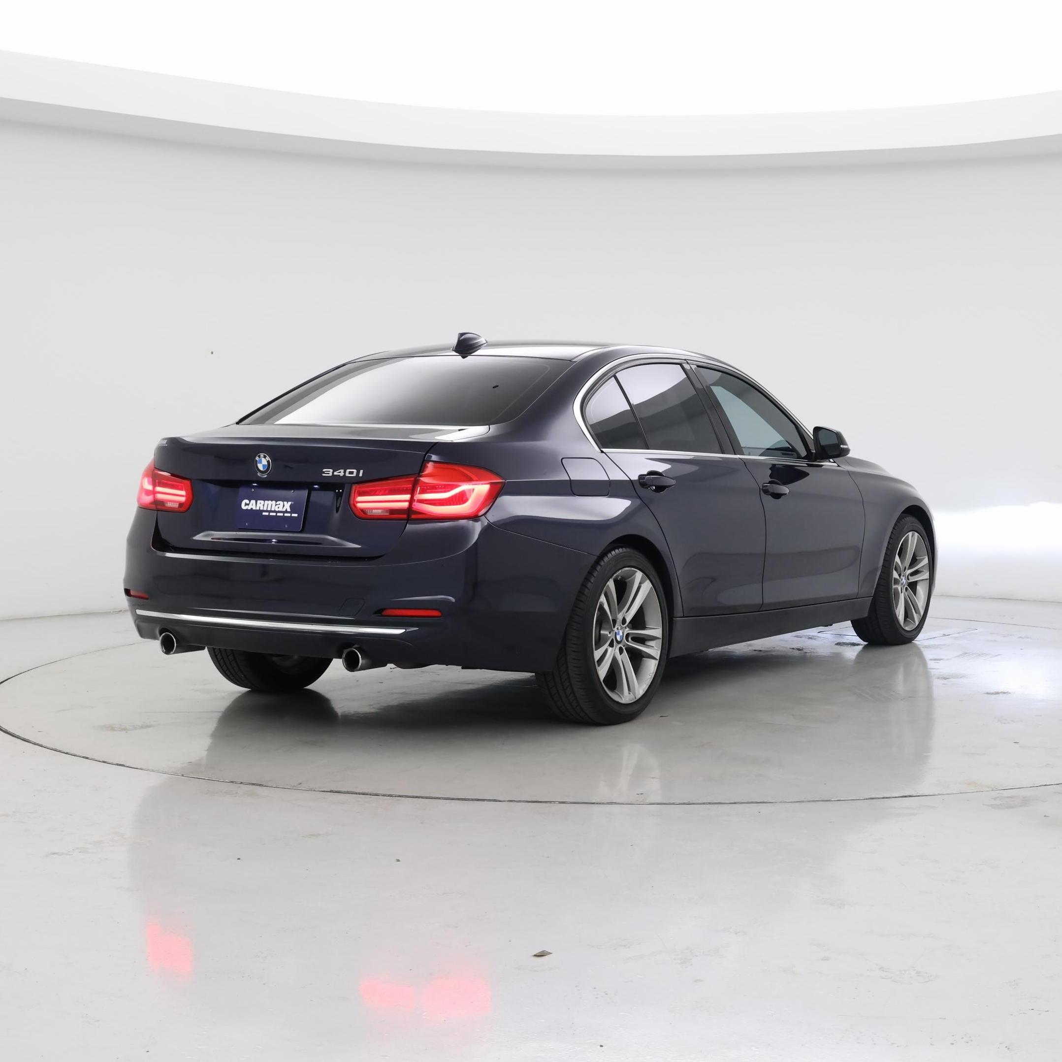 Thumbnail: 2017 BMW 3 Series - 8