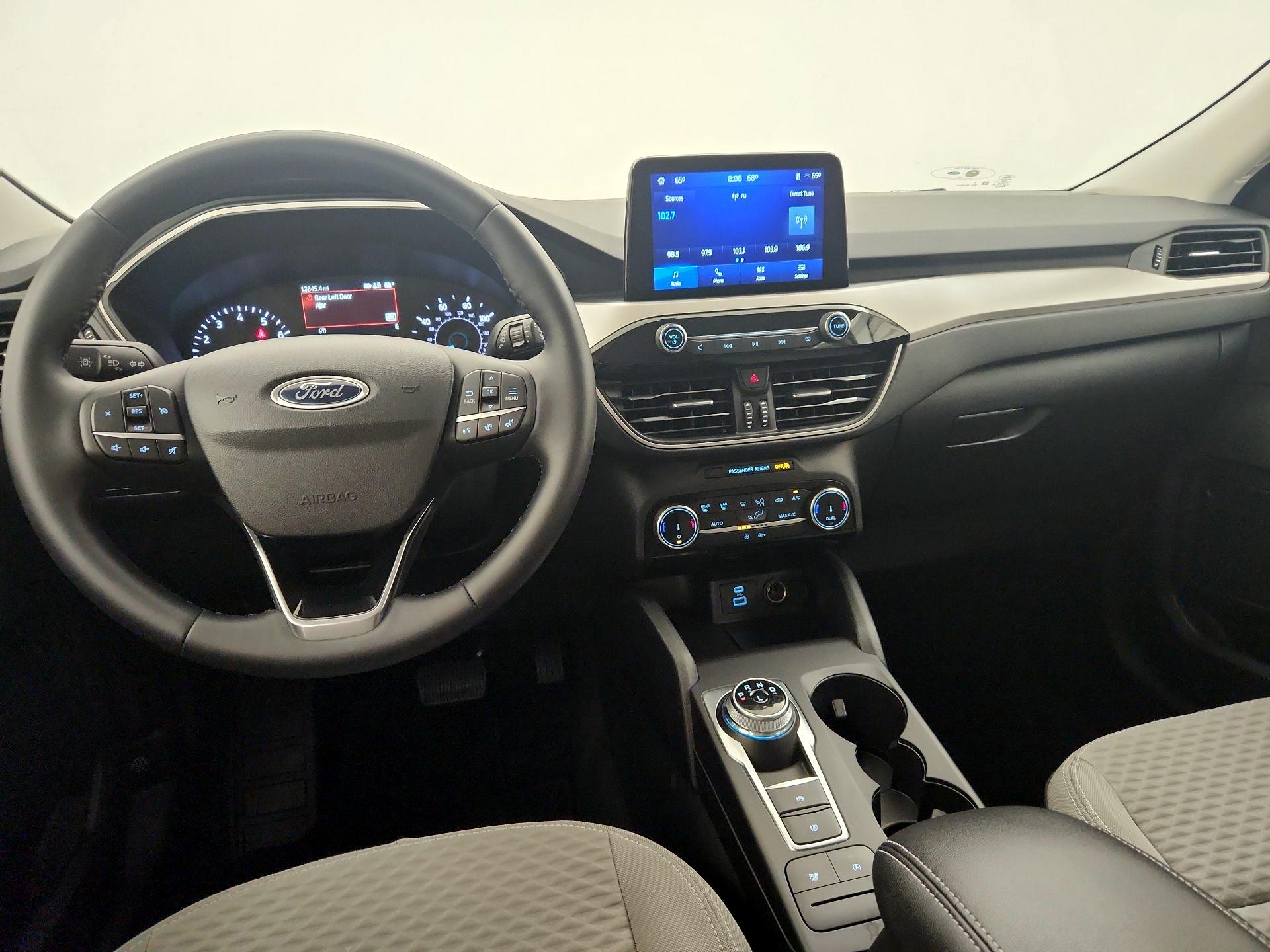 Thumbnail: 2022 Ford Escape - 9