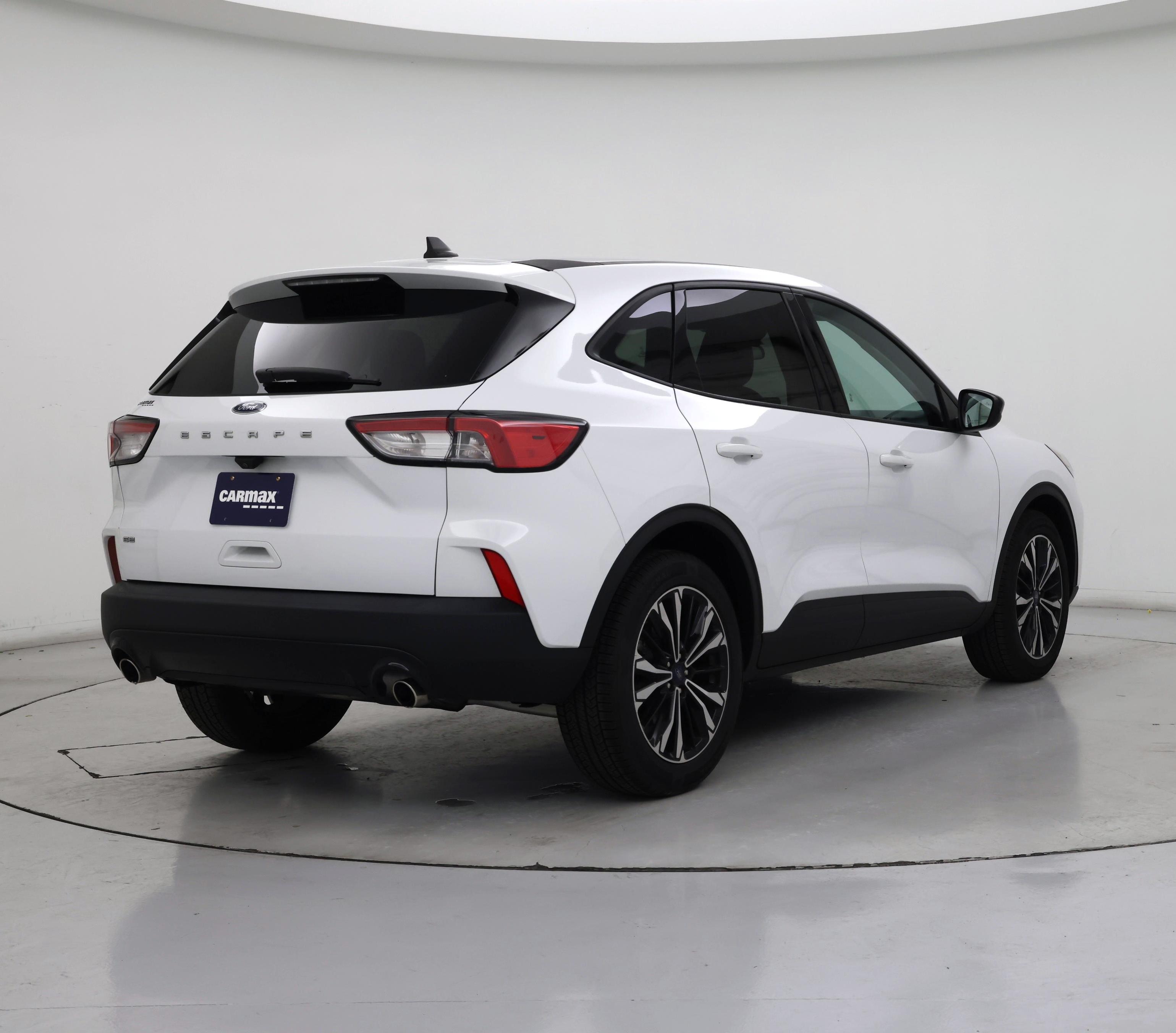Thumbnail: 2022 Ford Escape - 8