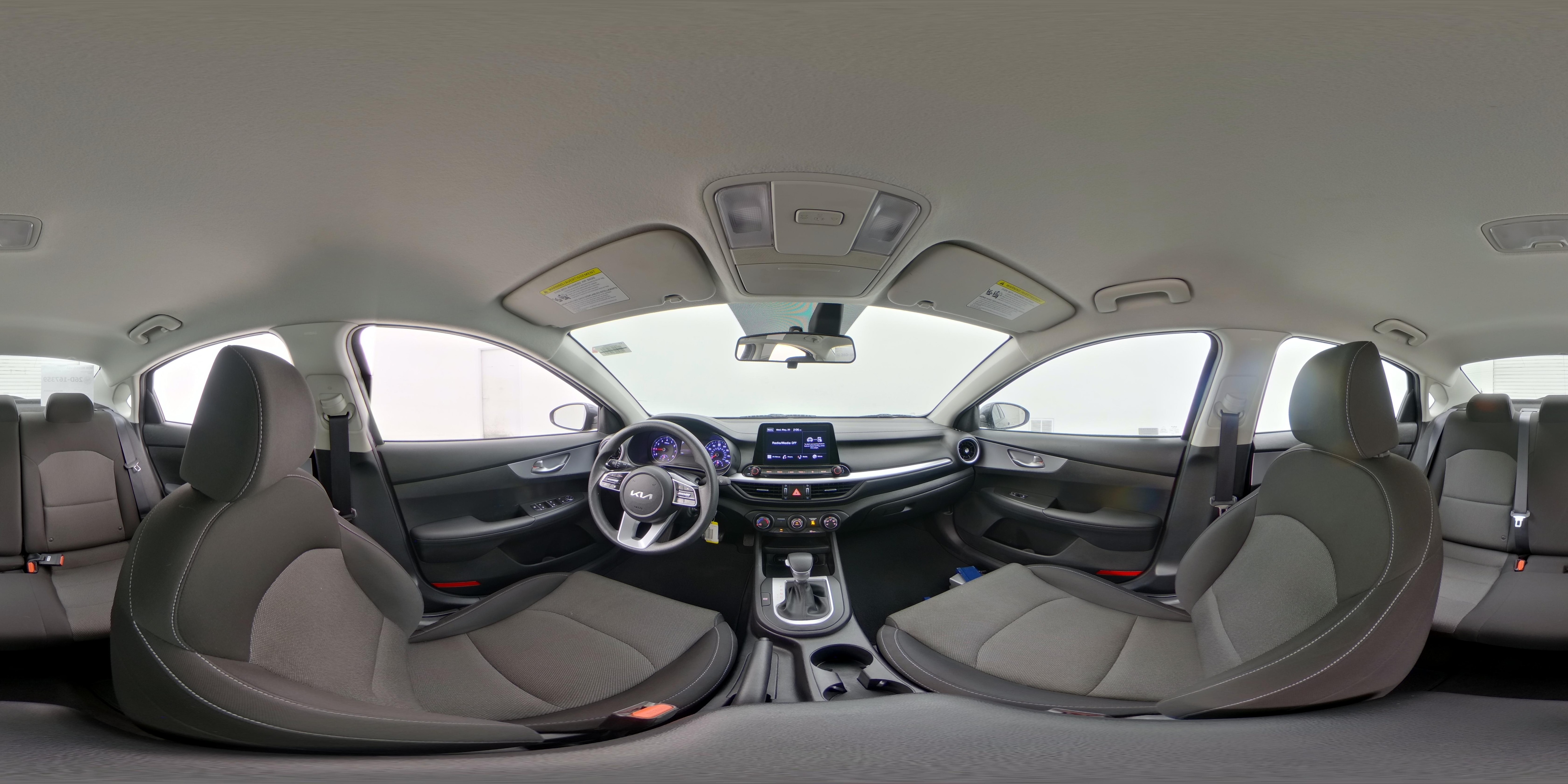 2023 Kia Forte LXS - Photo 24
