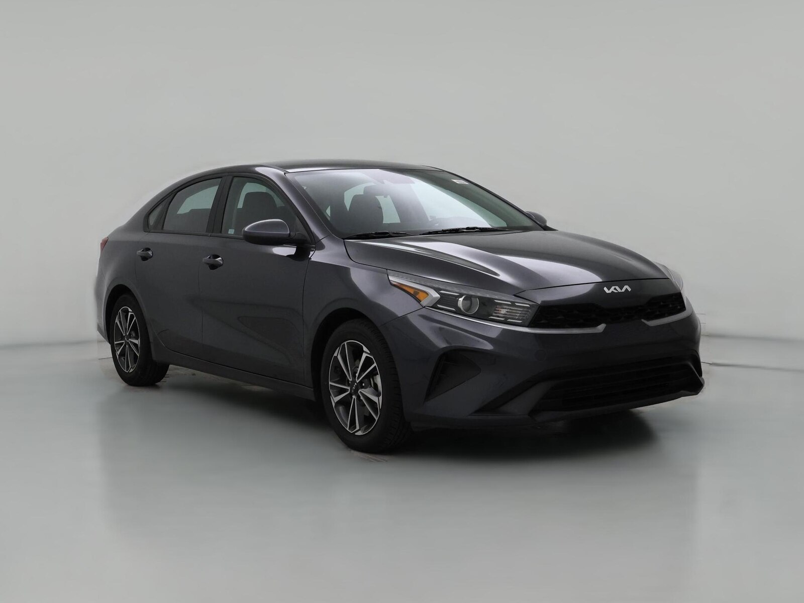 2023 Kia Forte LXS - Photo 1