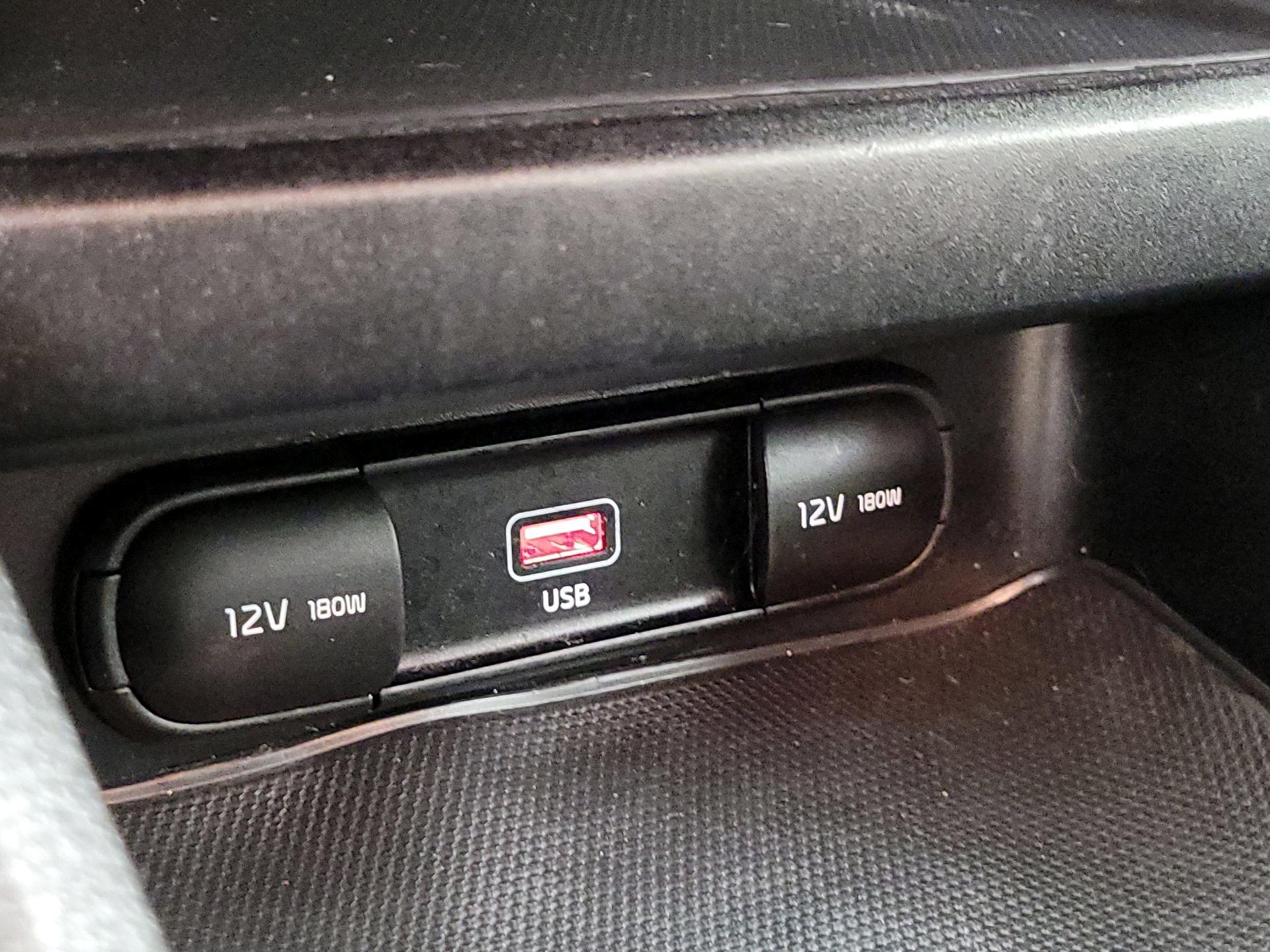 Thumbnail: 2023 Kia Forte - 18