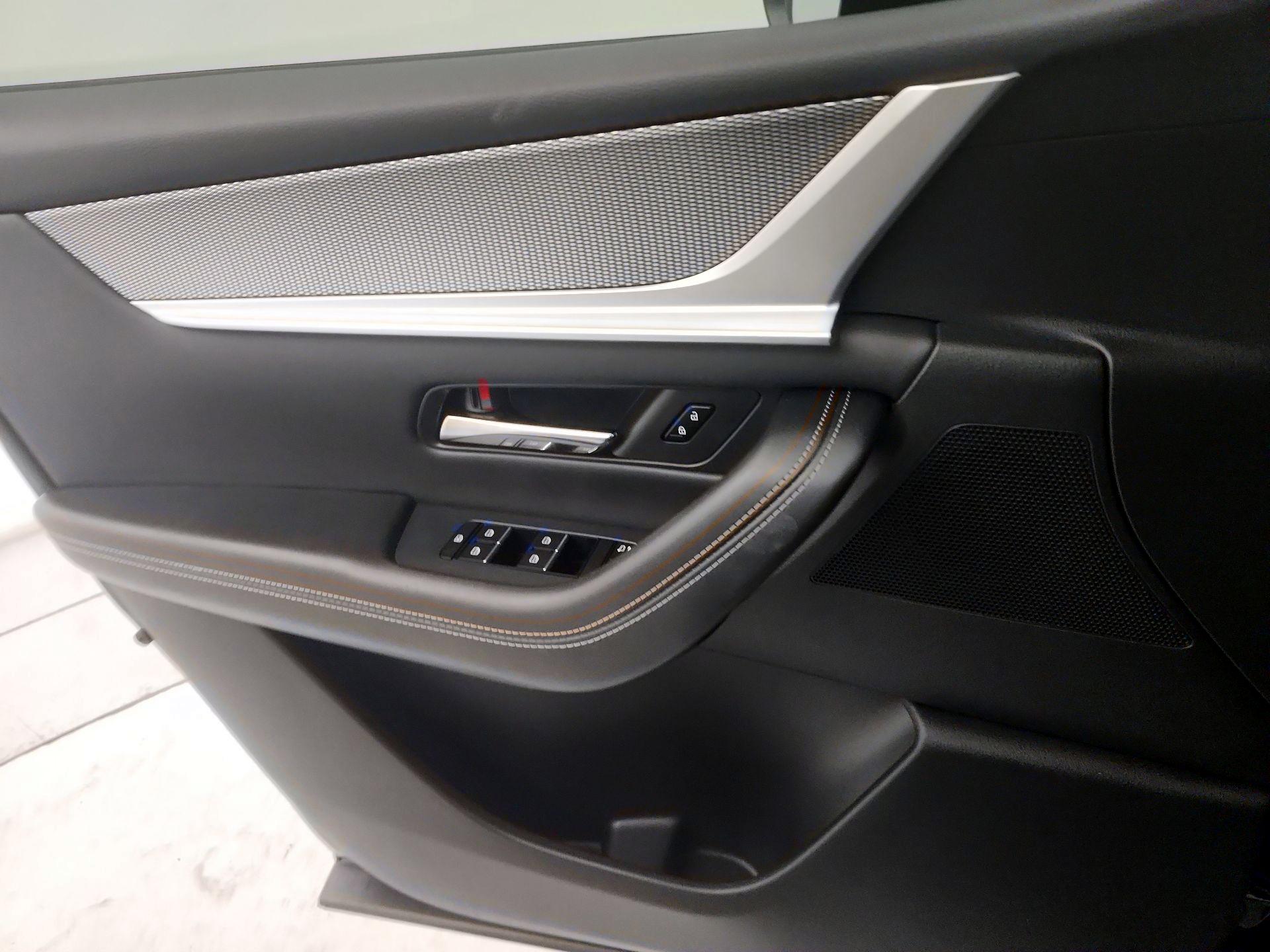 Thumbnail: 2025 Mazda CX-90 - 12