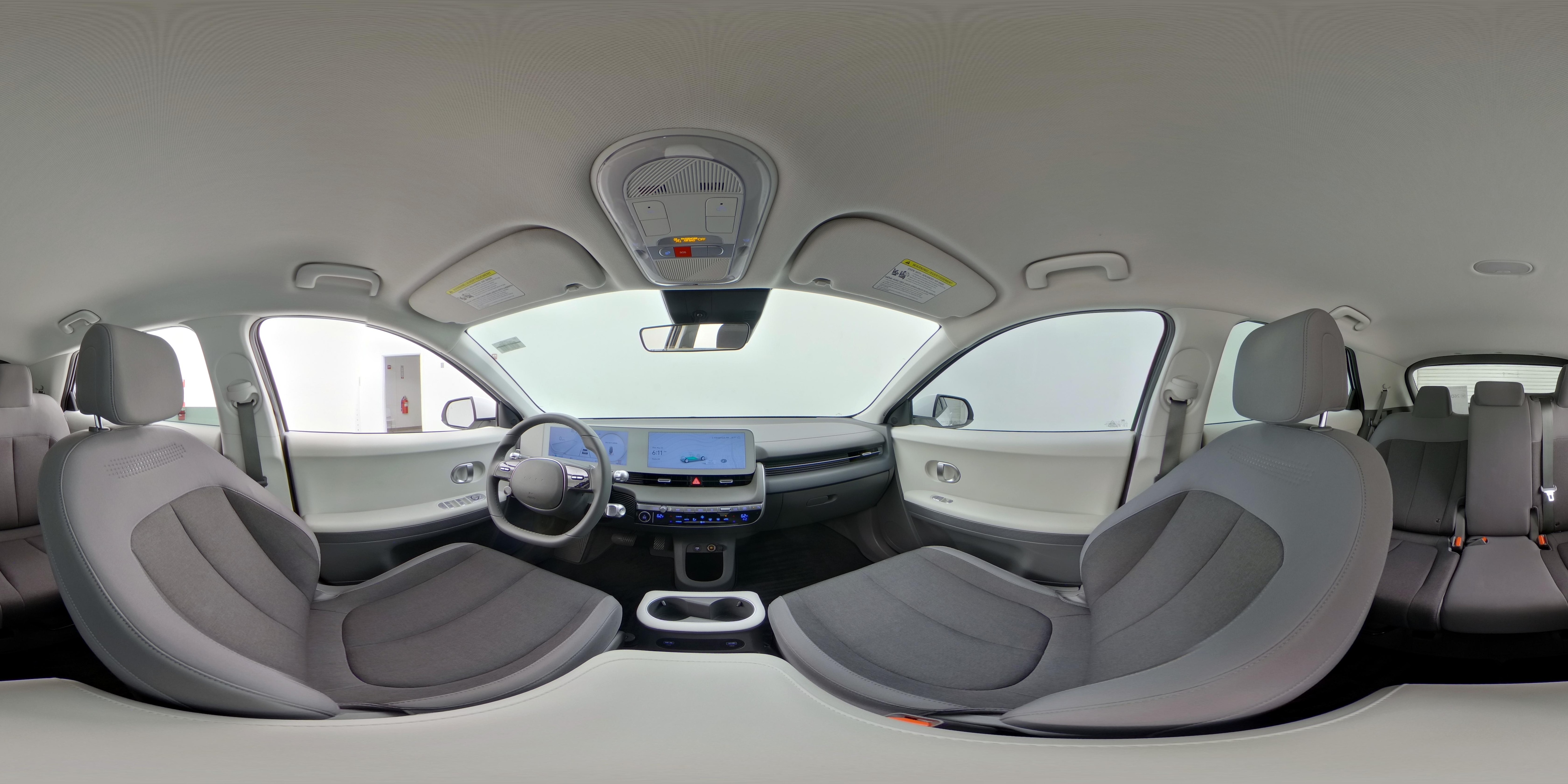 2024 Hyundai IONIQ 5 SE - Photo 21