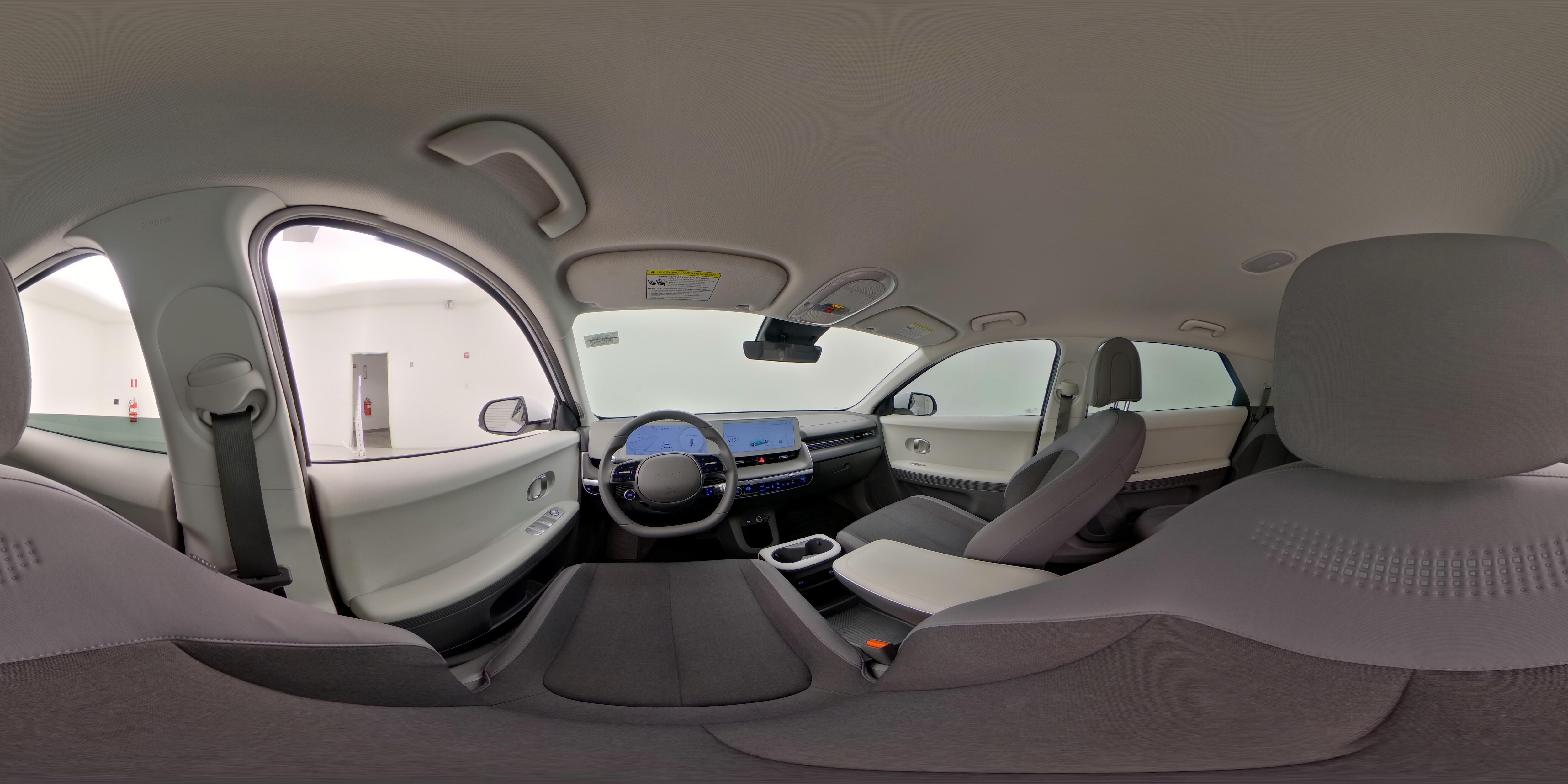 2024 Hyundai IONIQ 5 SE - Photo 23