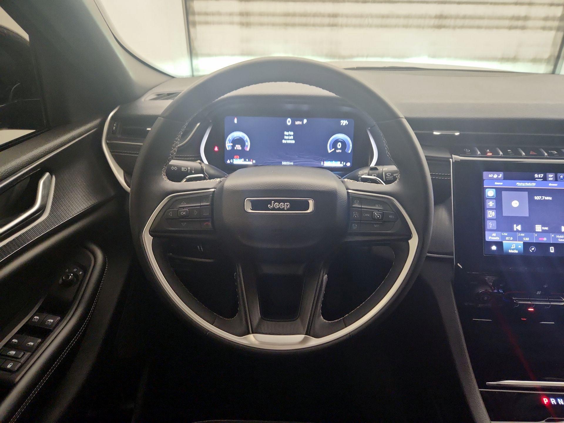 Thumbnail: 2024 Jeep Grand Cherokee - 10