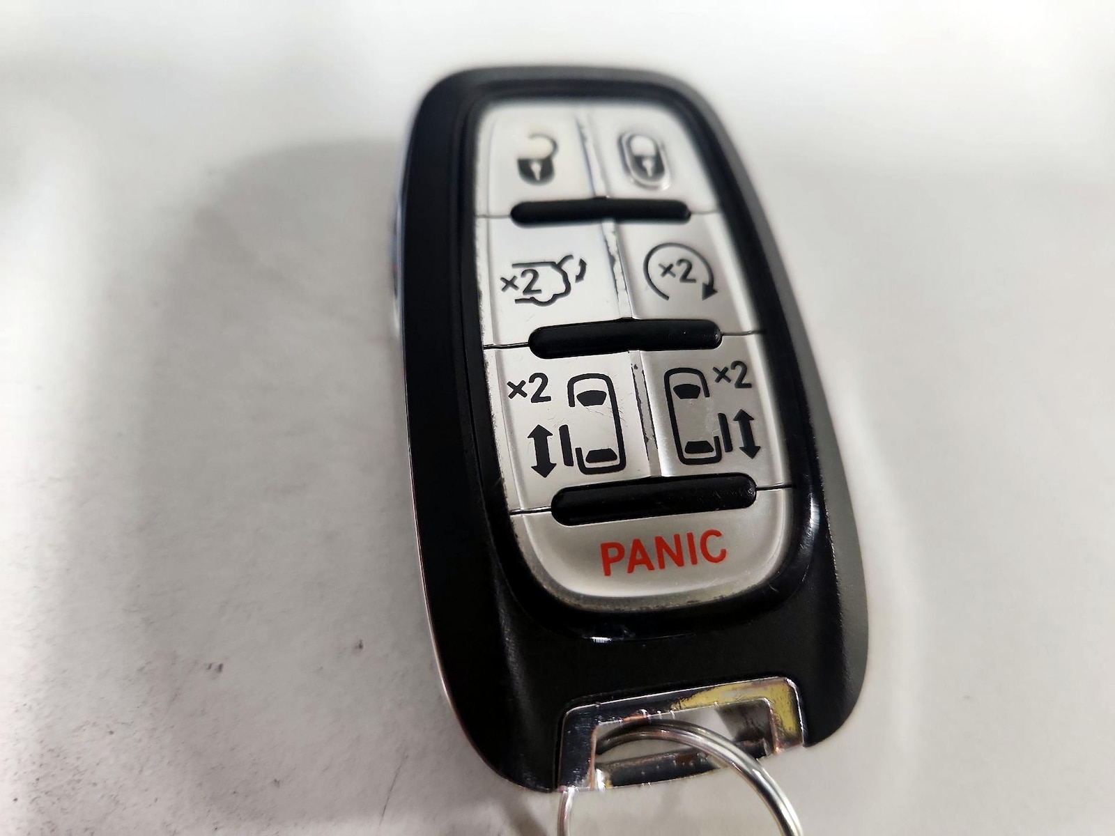 2024 Chrysler Pacifica Limited - Photo 25