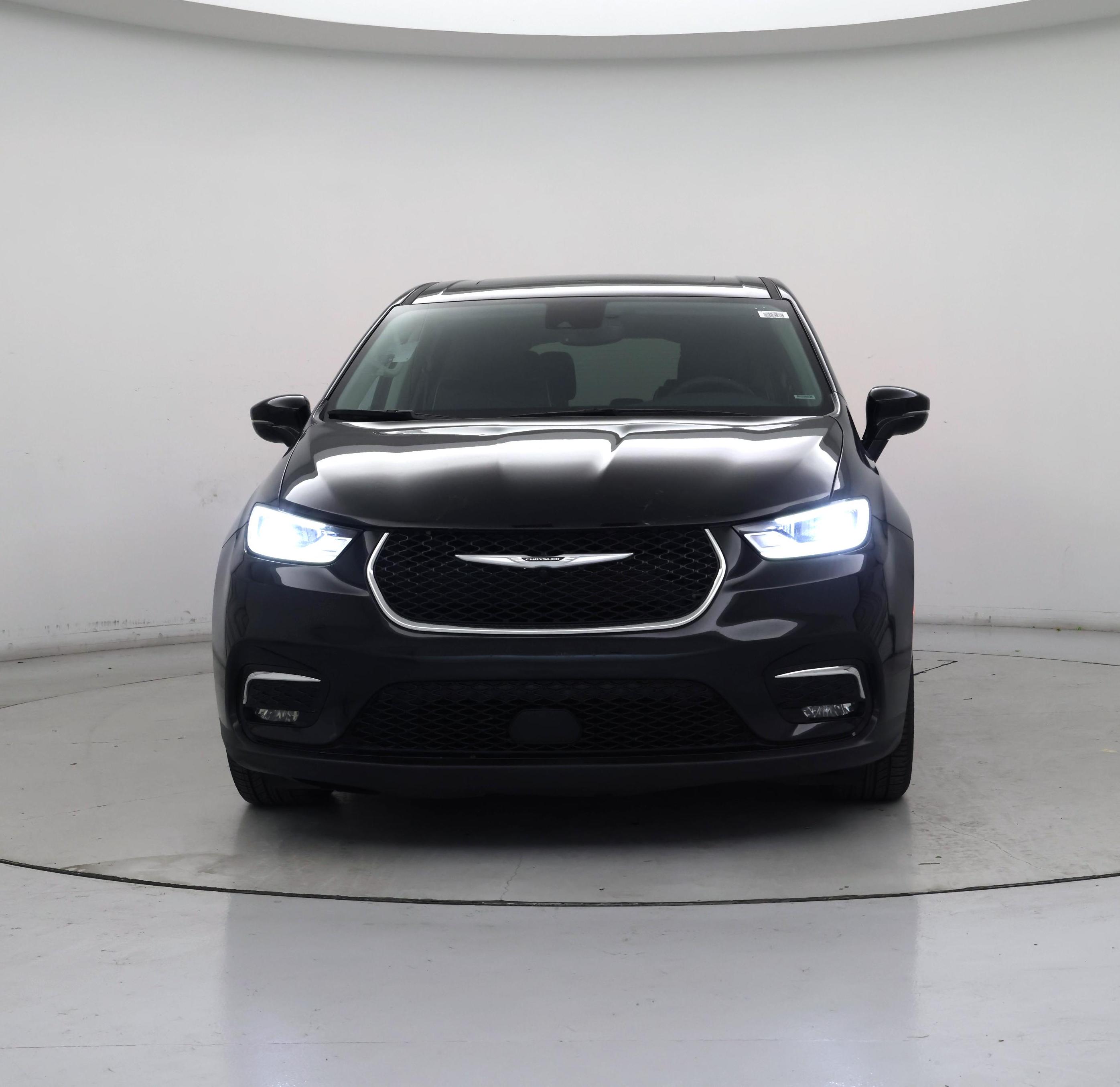 Thumbnail: 2024 Chrysler Pacifica - 5