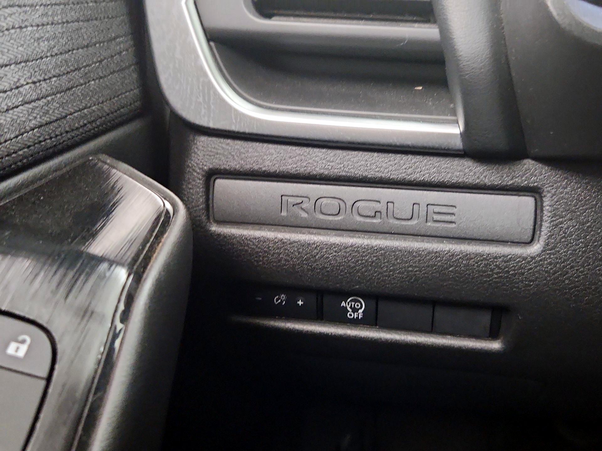 Thumbnail: 2023 Nissan Rogue - 13