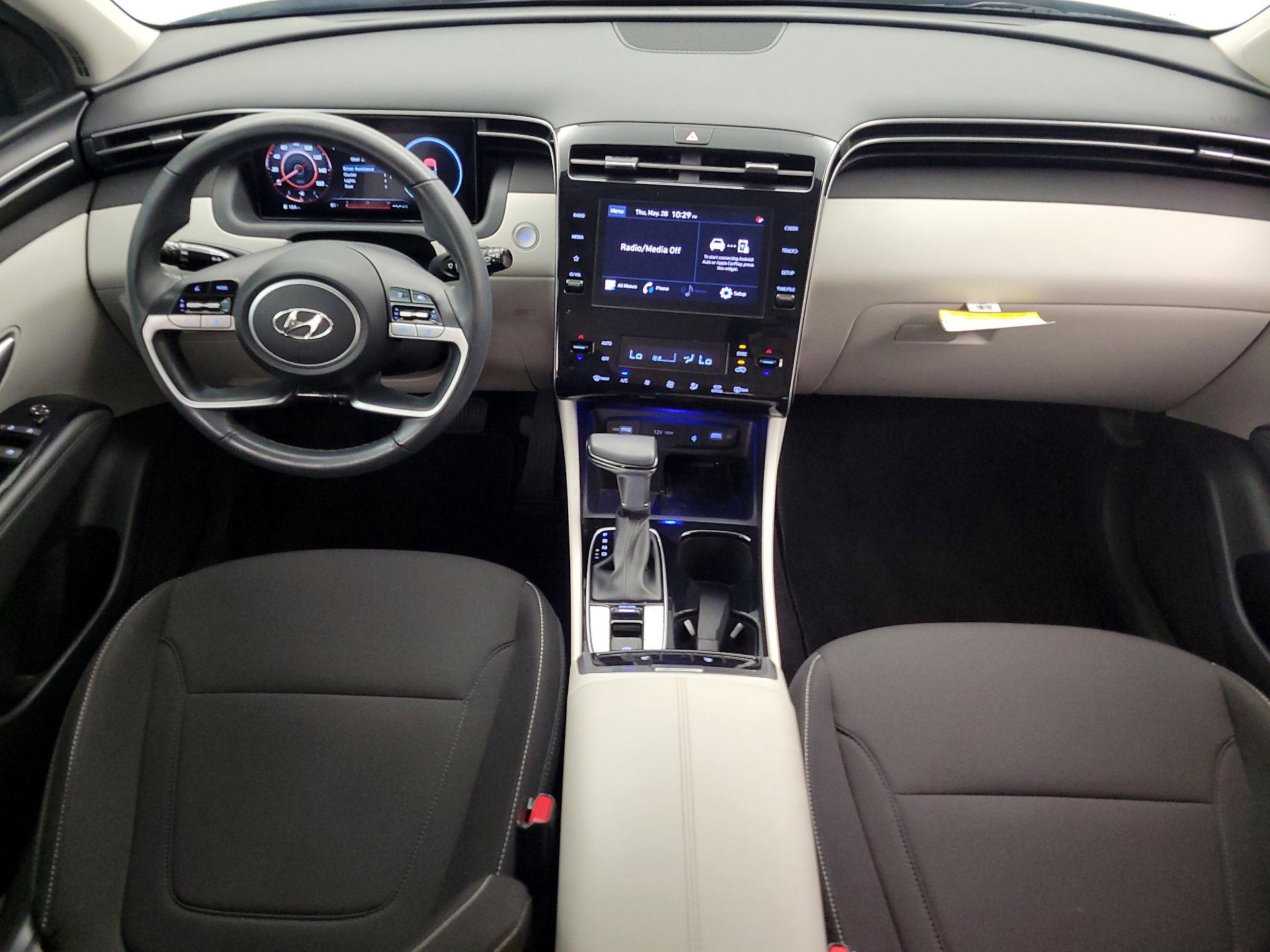 Thumbnail: 2022 Hyundai Tucson - 9