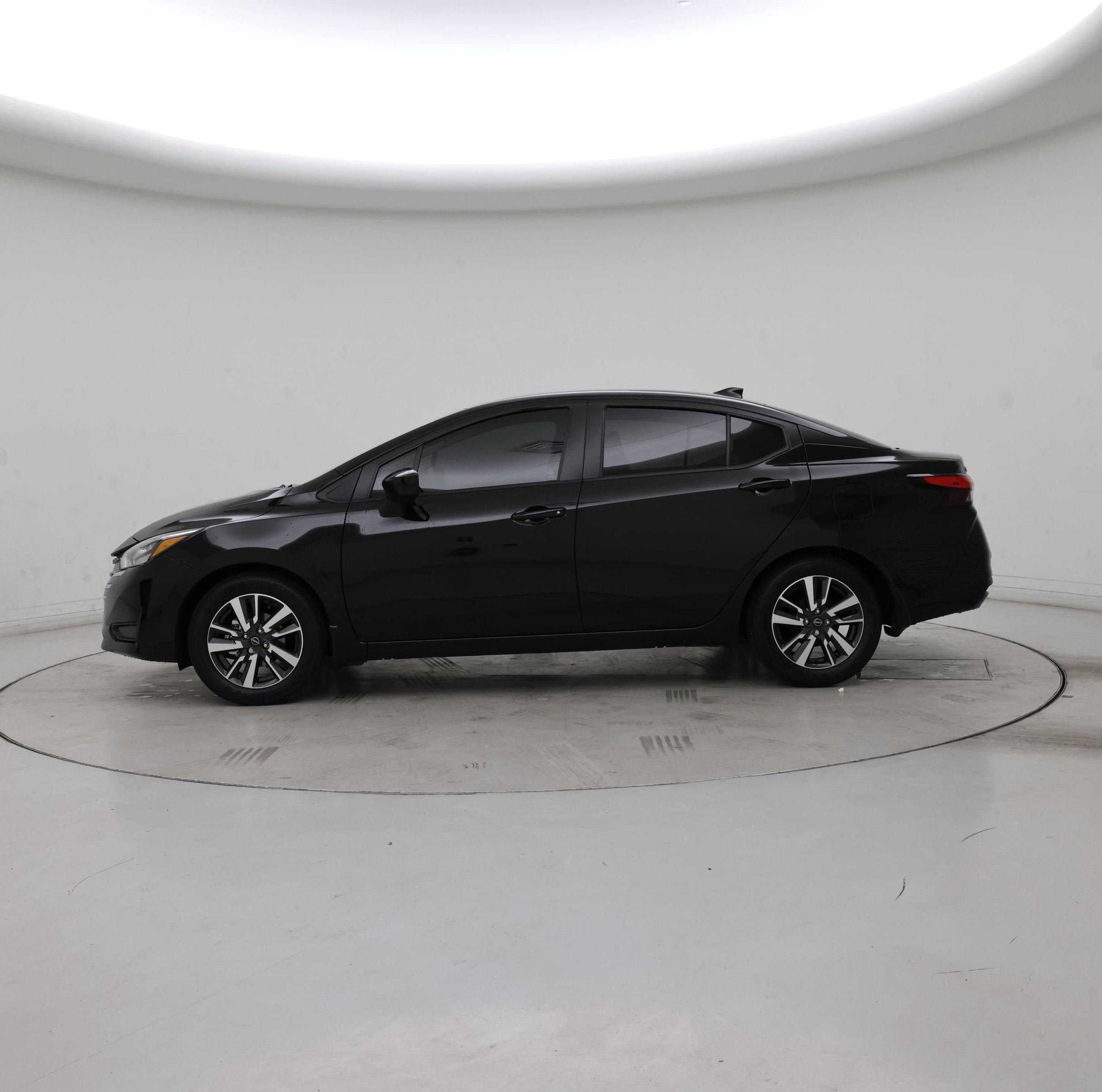 Thumbnail: 2025 Nissan Versa - 3