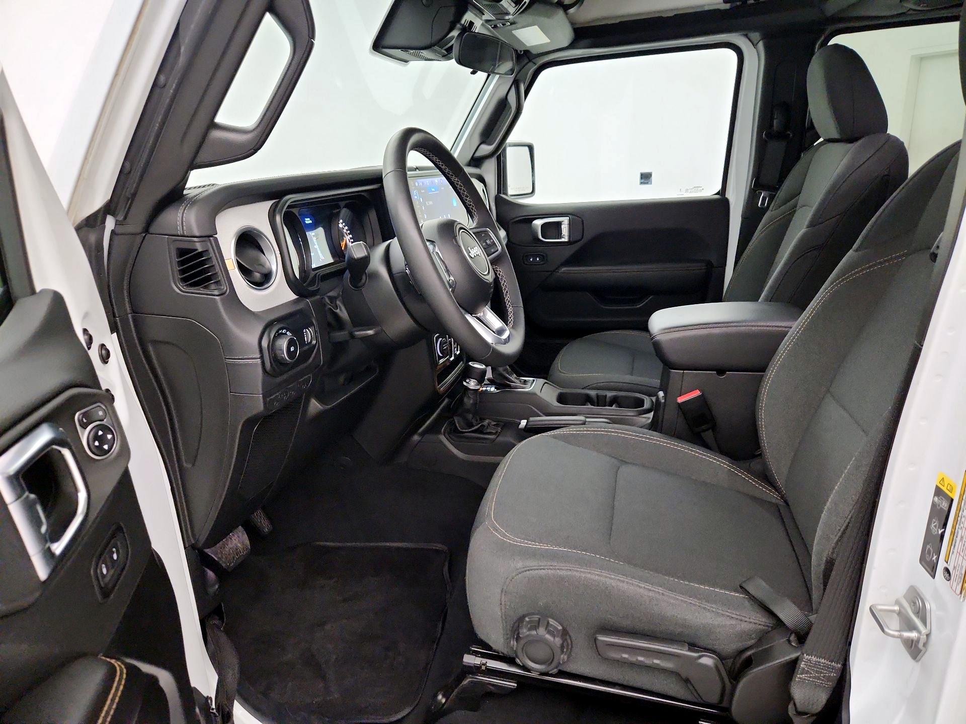 Thumbnail: 2025 Jeep Wrangler - 11