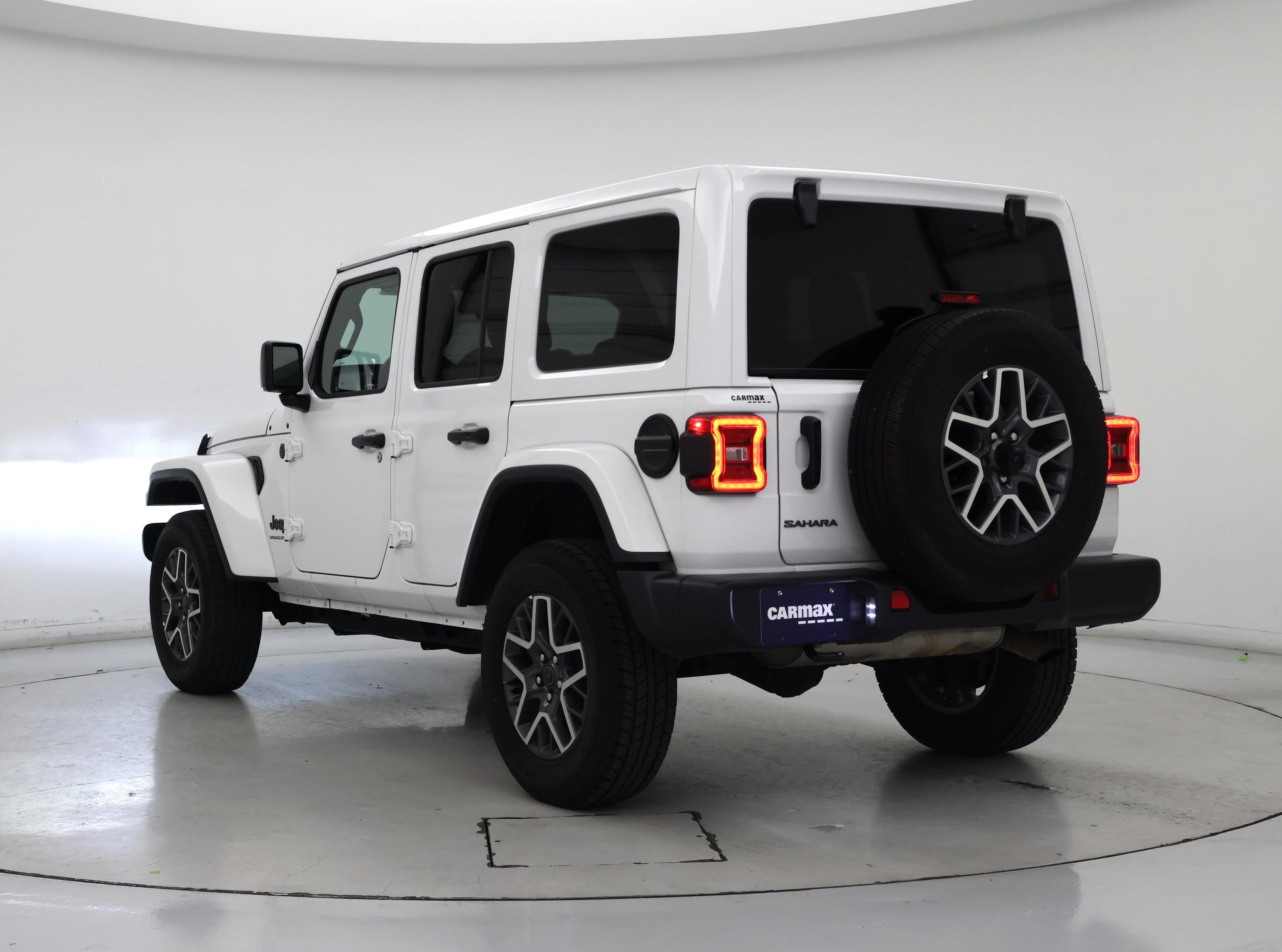 Thumbnail: 2025 Jeep Wrangler - 2