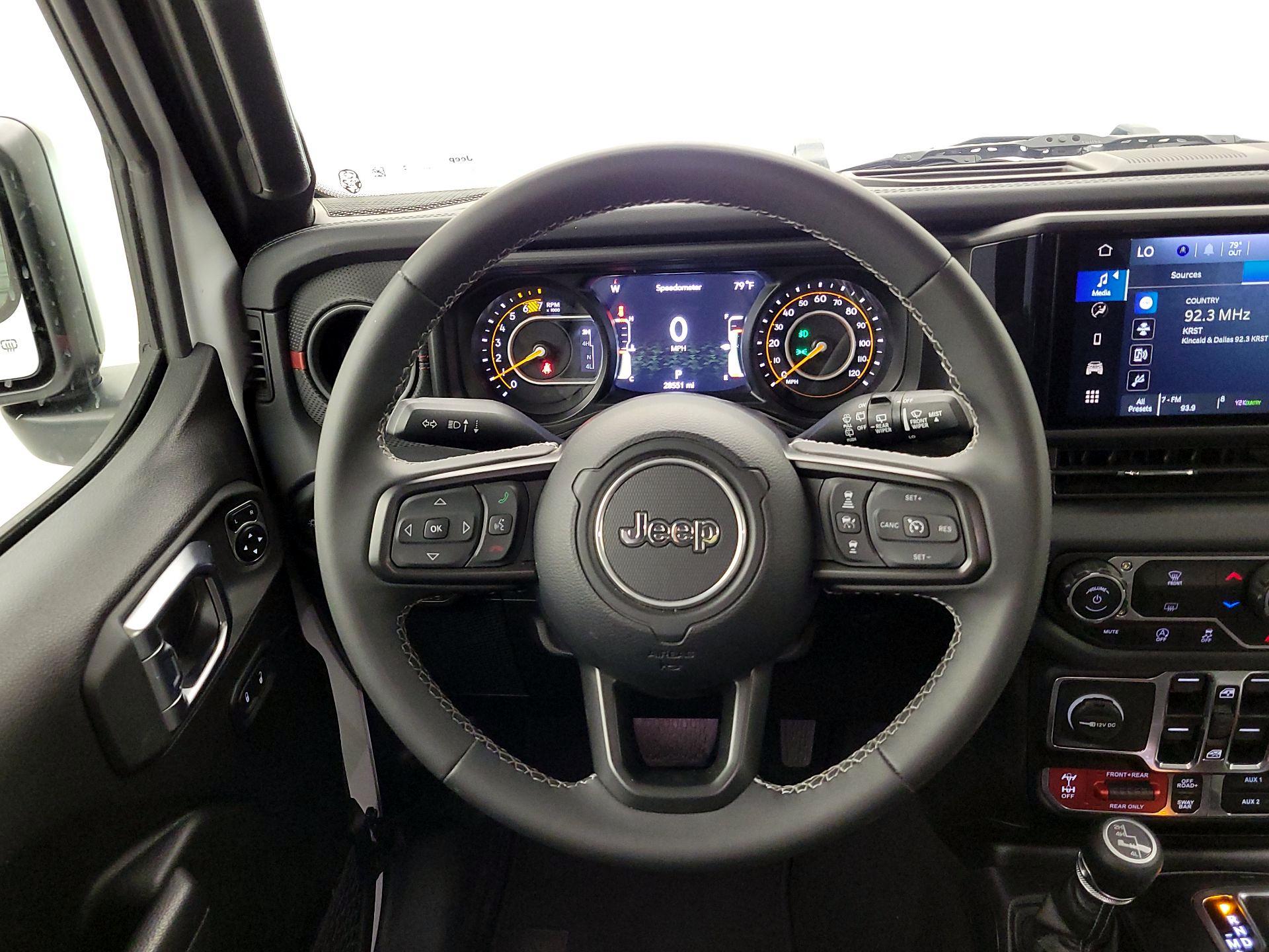 Thumbnail: 2025 Jeep Wrangler - 10