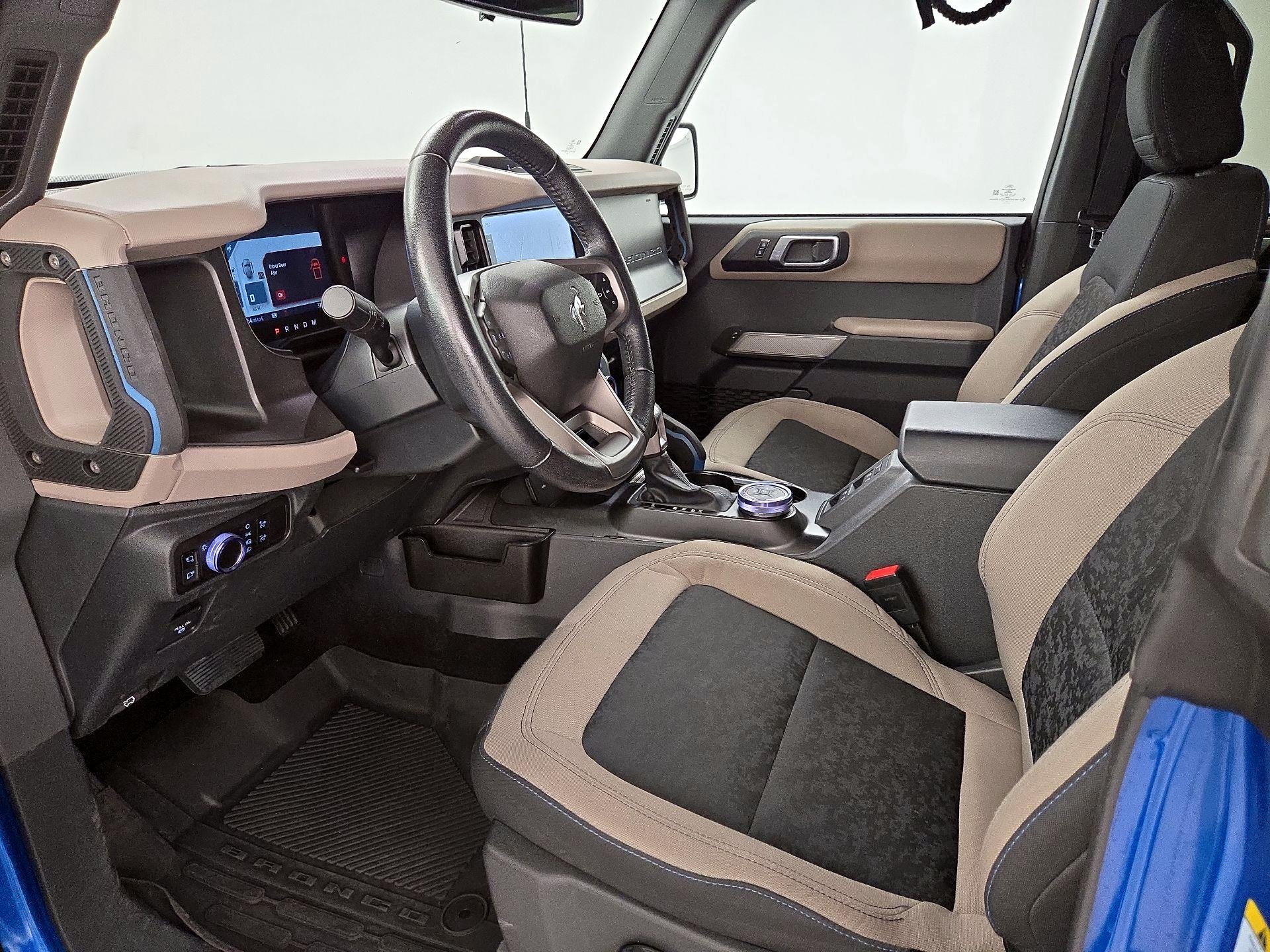 Thumbnail: 2023 Ford Bronco - 11
