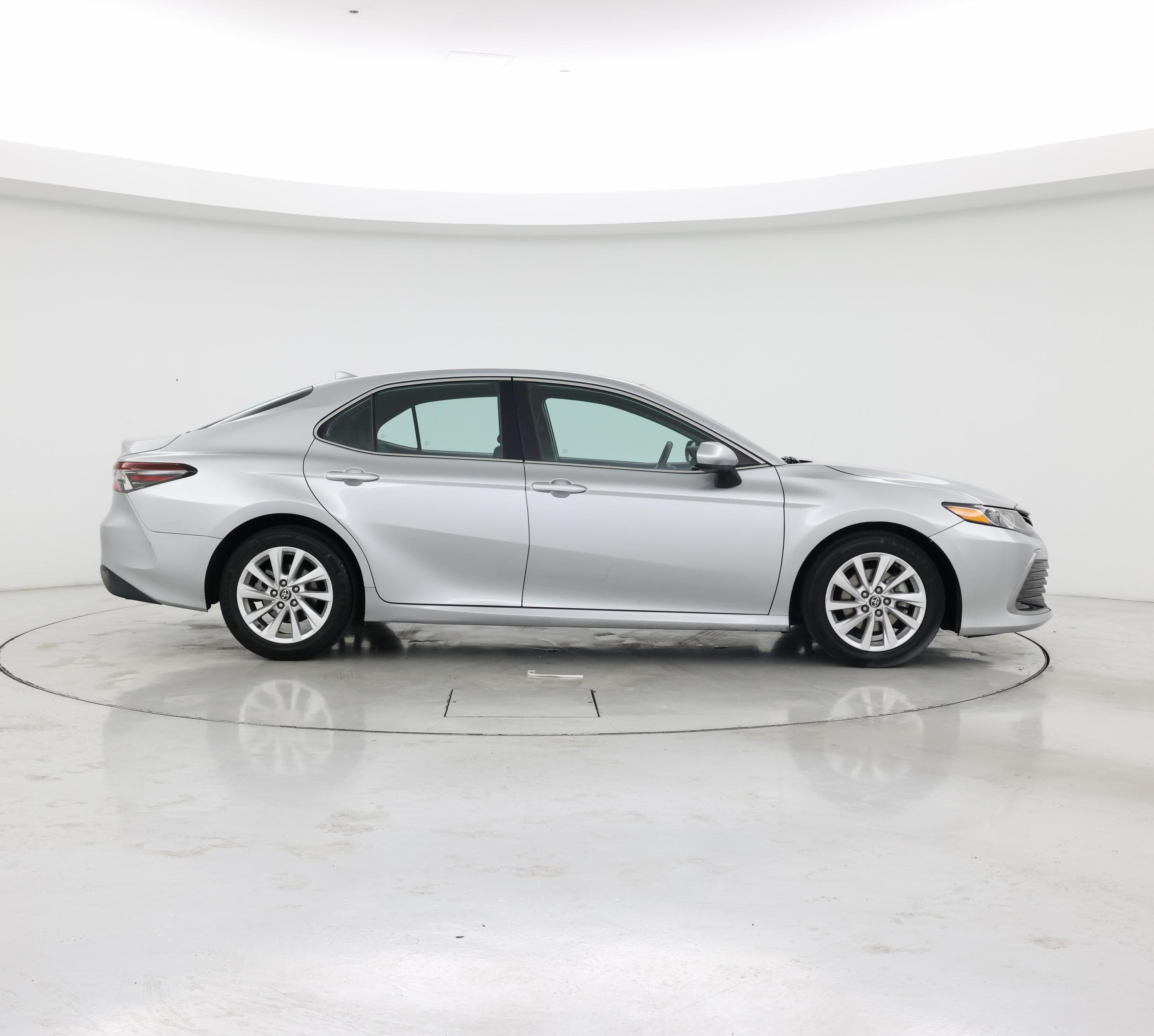Thumbnail: 2022 Toyota Camry - 7