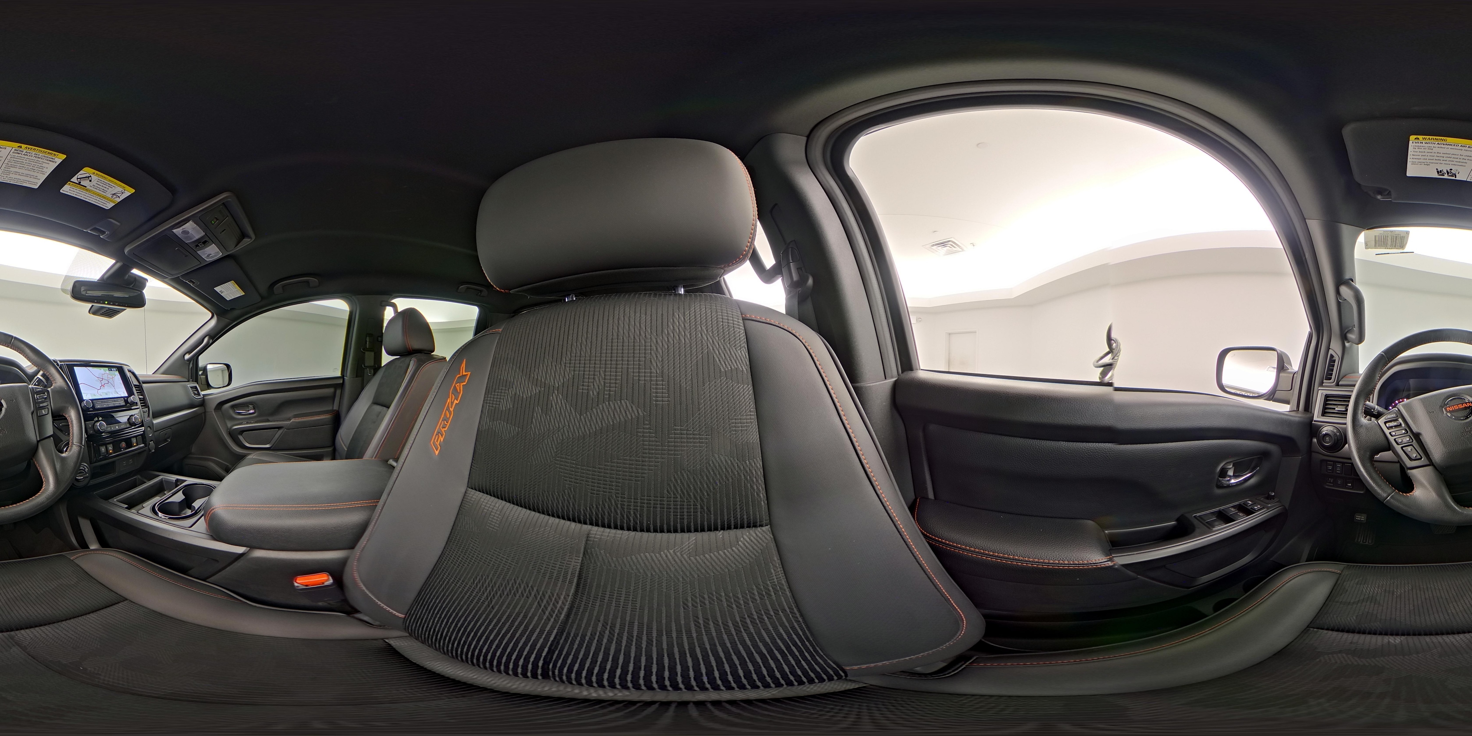 2021 Nissan Titan PRO-4X - Photo 27