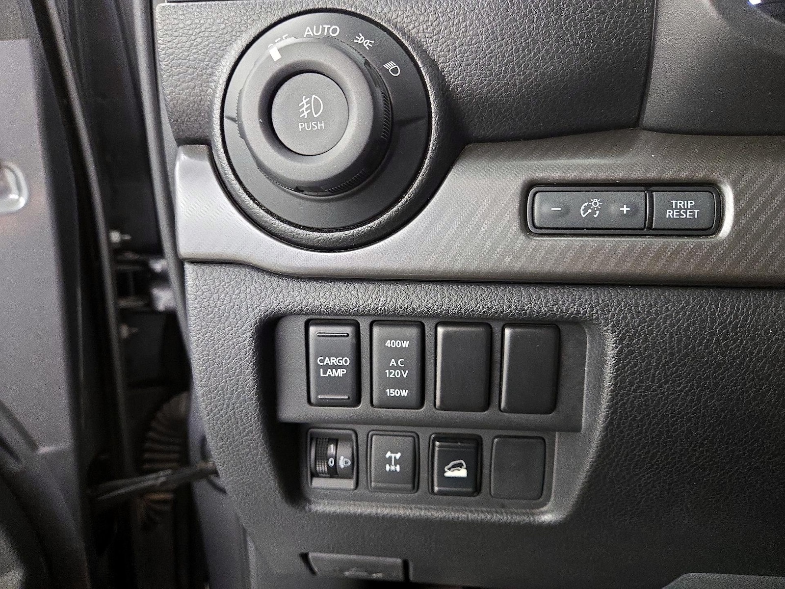 2021 Nissan Titan PRO-4X - Photo 14