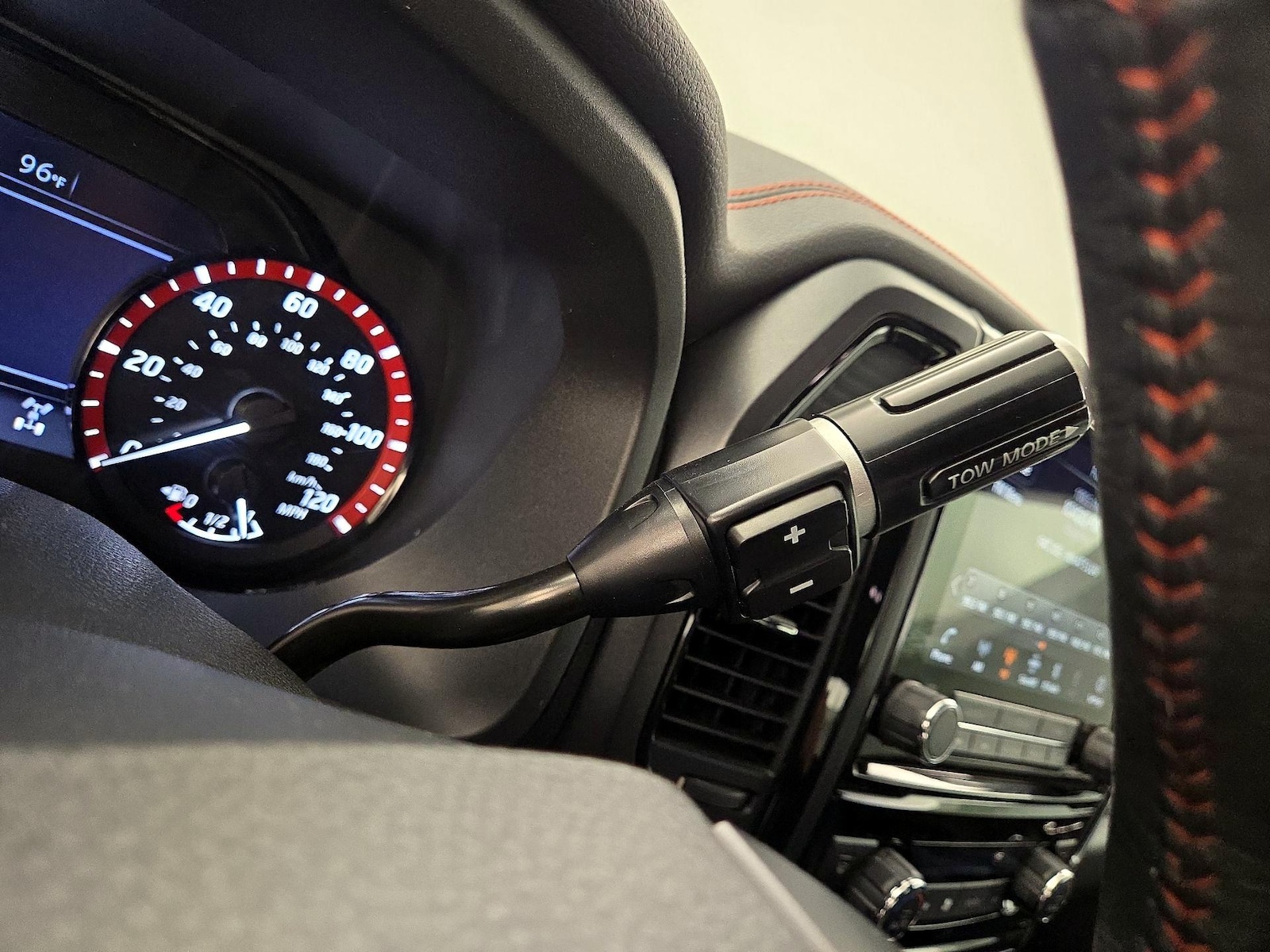 2021 Nissan Titan PRO-4X - Photo 19