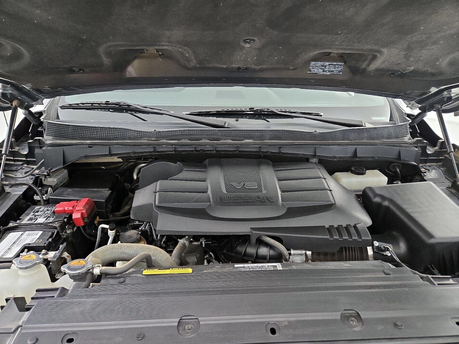 2021 Nissan Titan PRO-4X - Photo 23