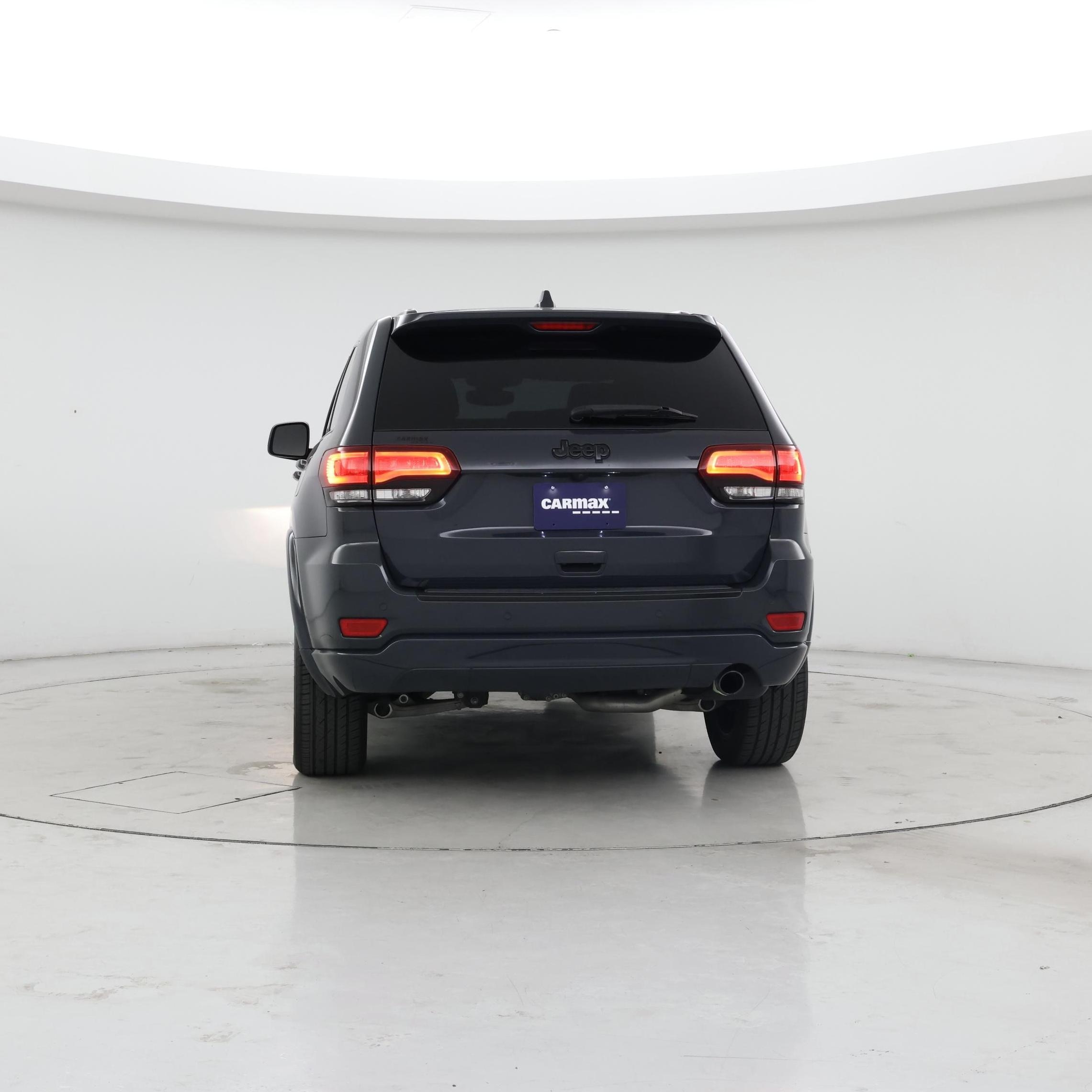 Thumbnail: 2018 Jeep Grand Cherokee - 6