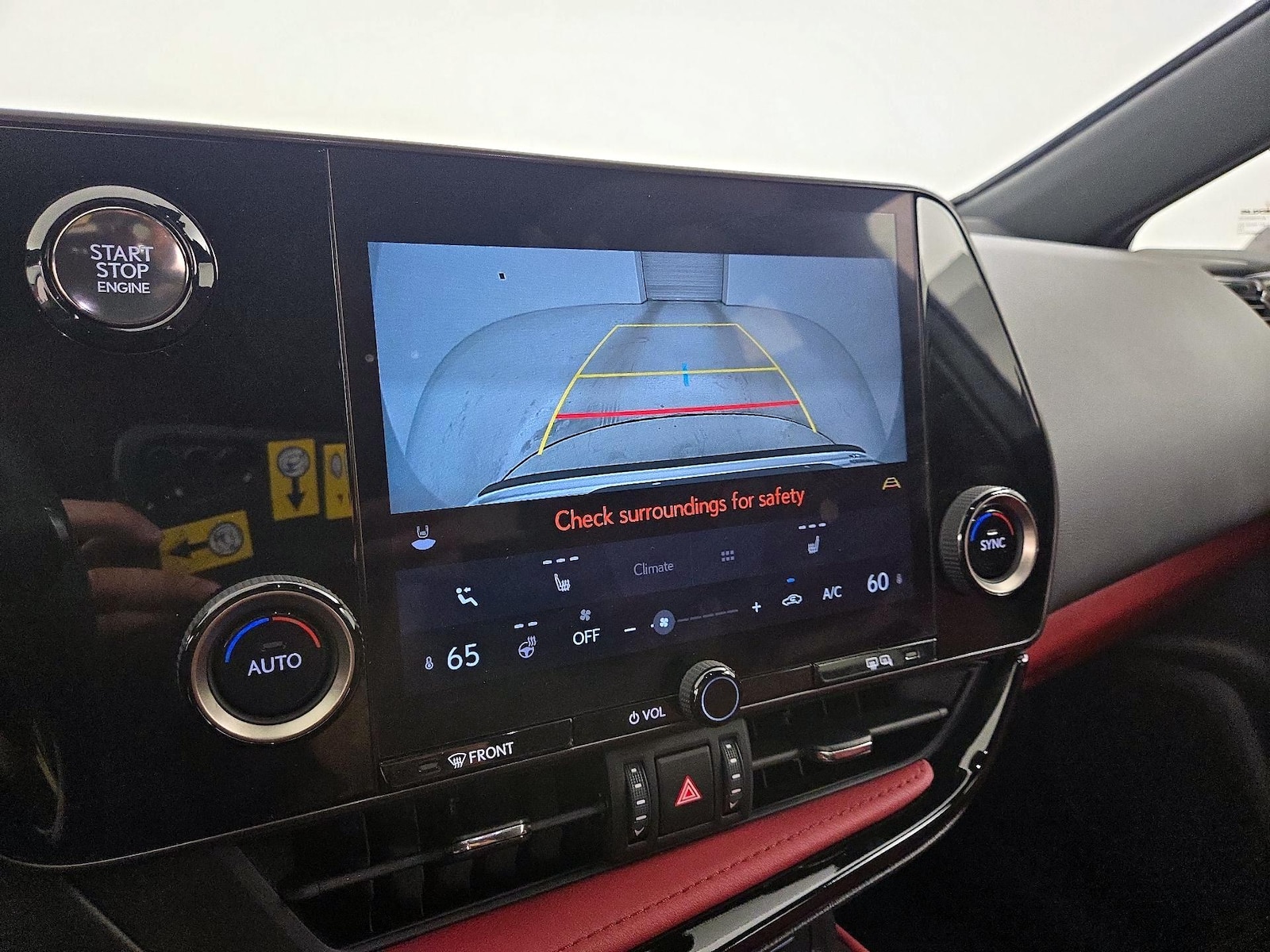2025 Lexus NX 350 - Photo 15