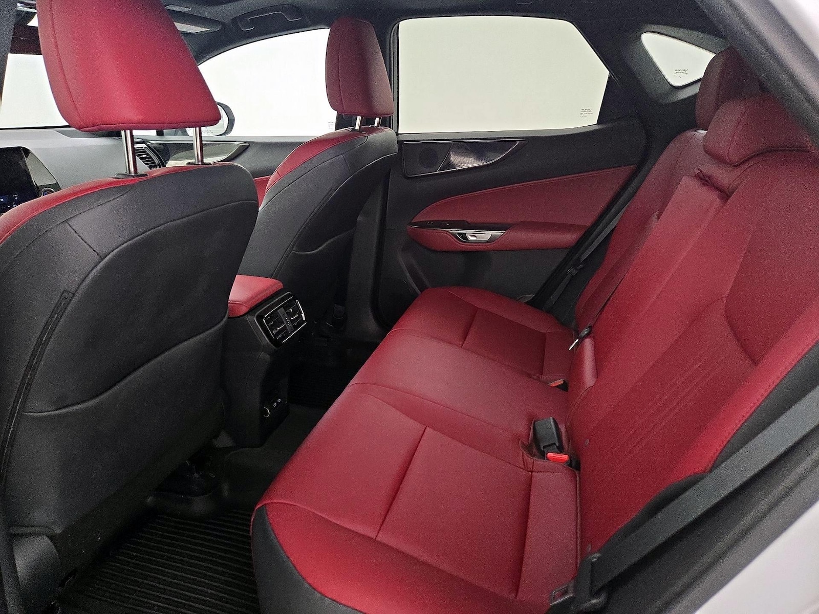 2025 Lexus NX 350 - Photo 21