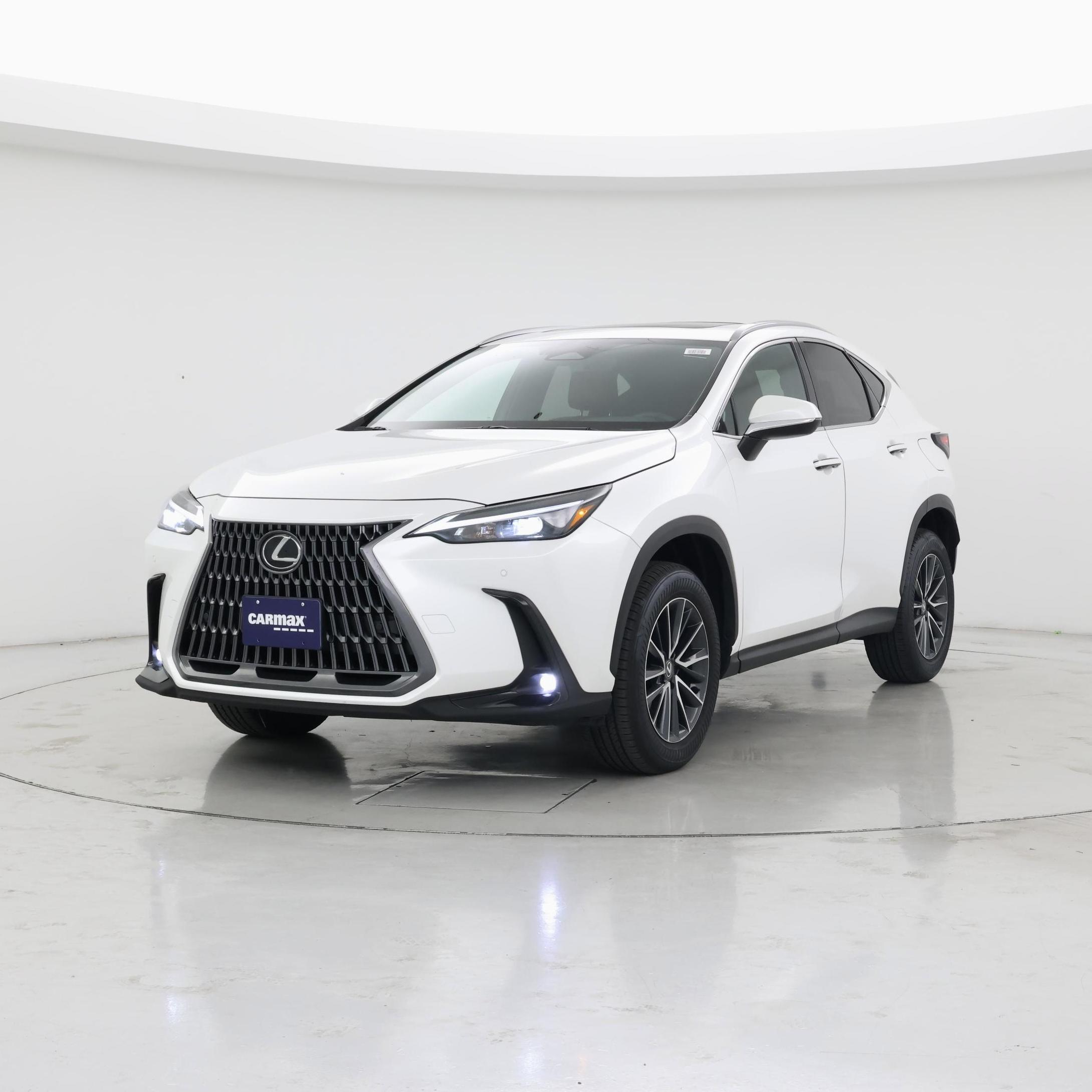 Thumbnail: 2025 Lexus NX - 4