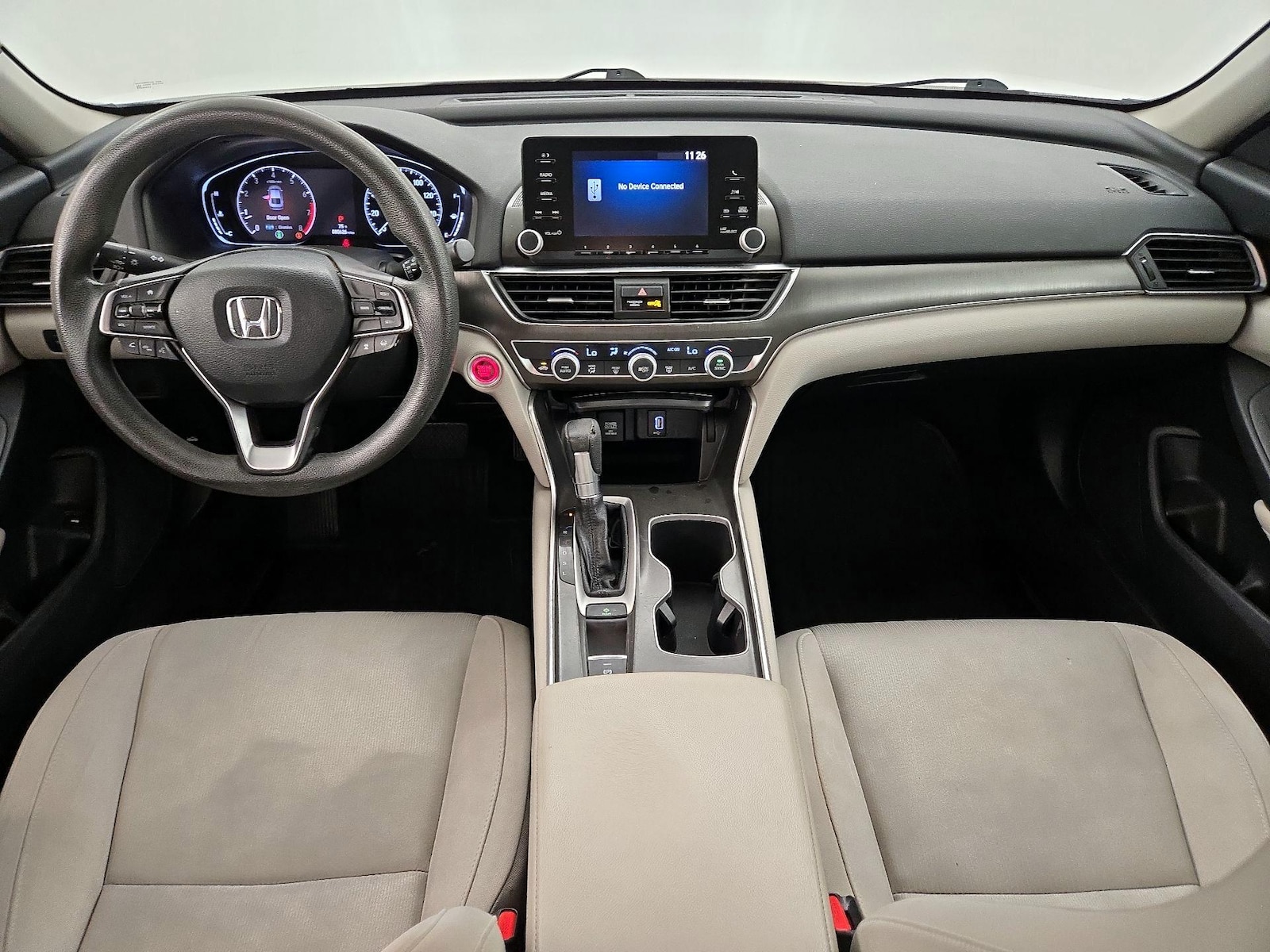 2018 Honda Accord LX - Photo 10