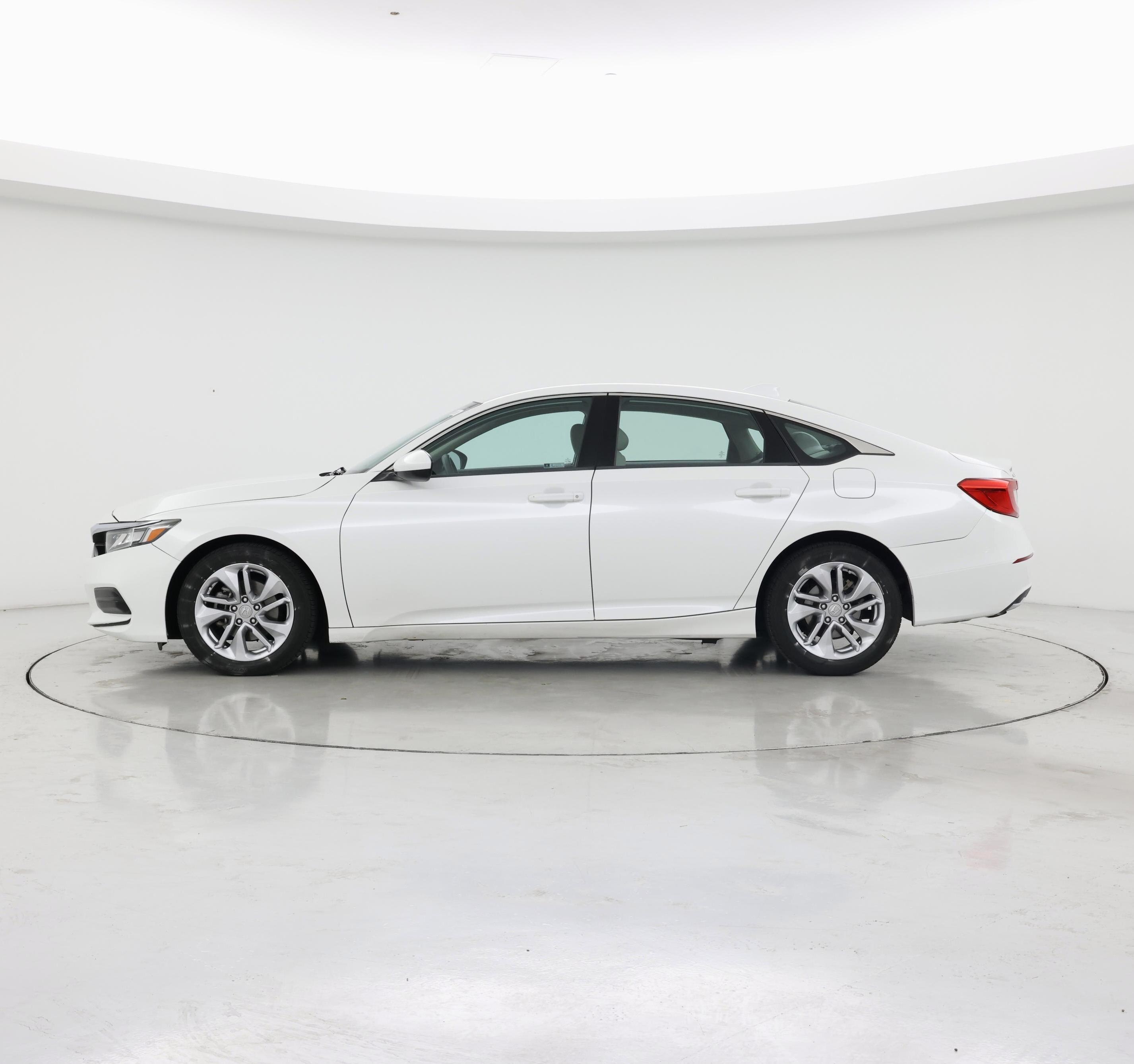 Thumbnail: 2018 Honda Accord - 3