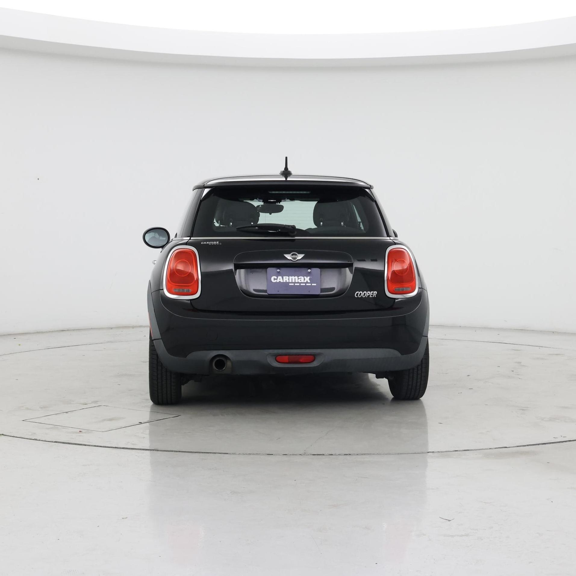Thumbnail: 2016 MINI Cooper Hardtop - 6