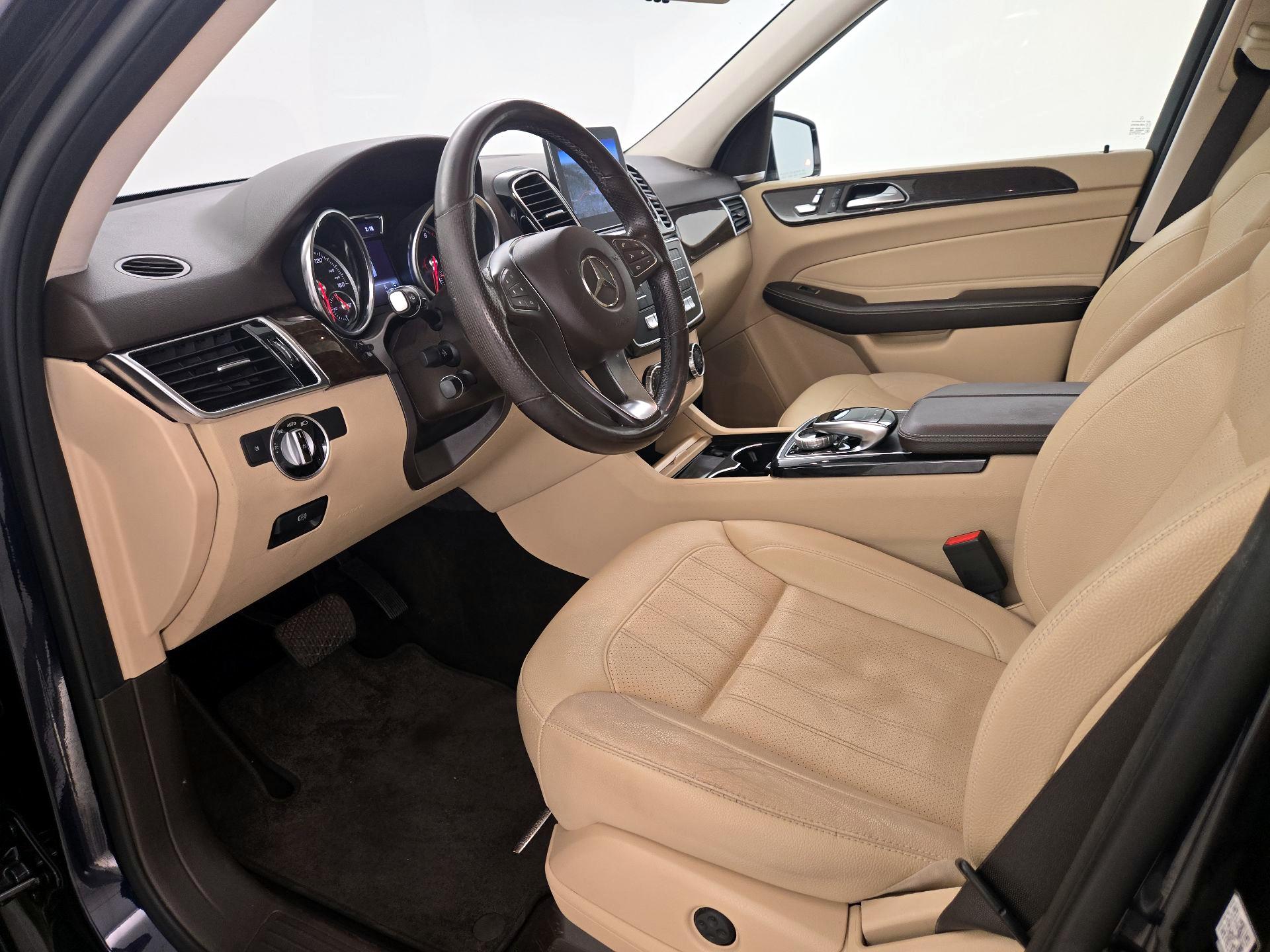 Thumbnail: 2018 Mercedes-Benz GLE - 11