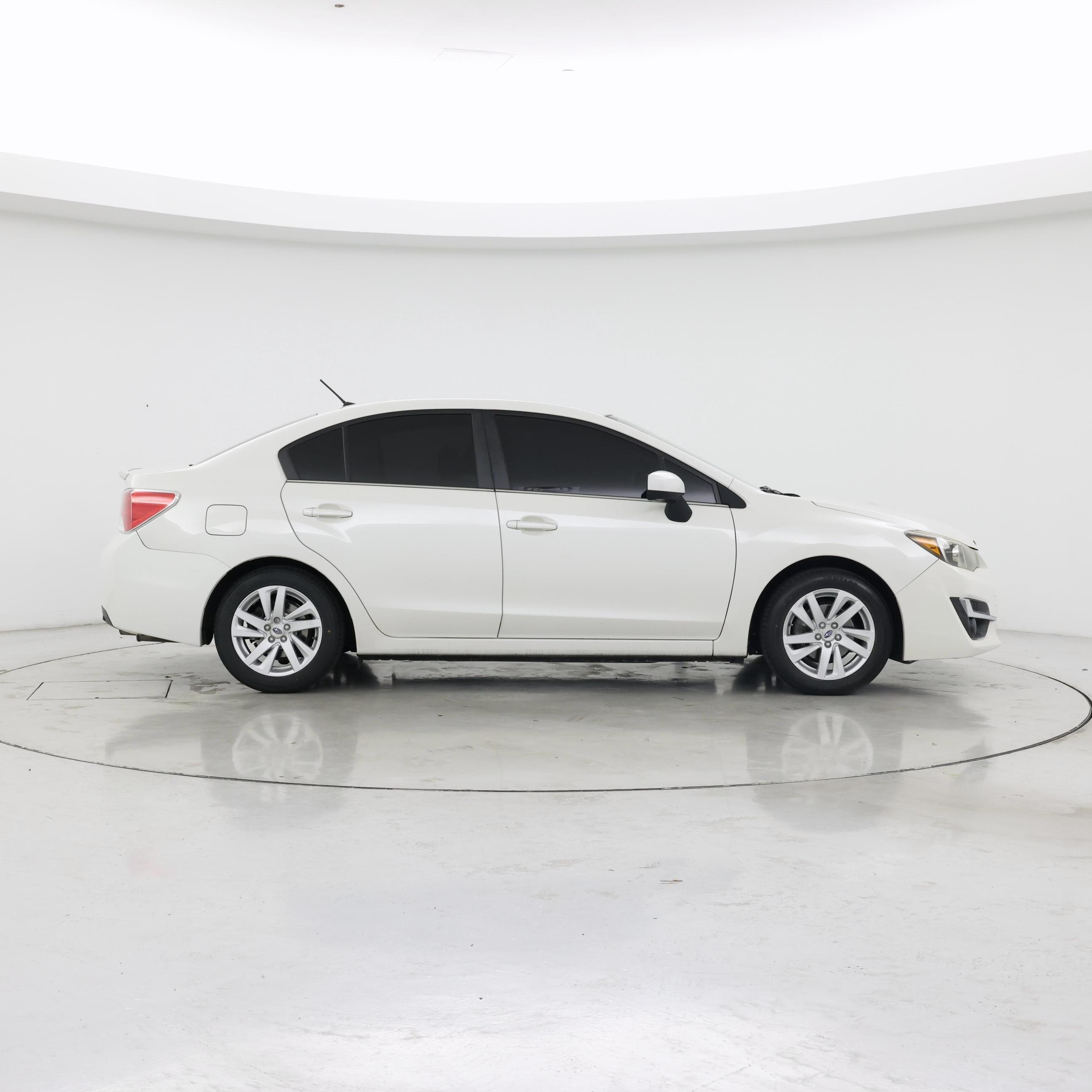 Thumbnail: 2015 Subaru Impreza - 7