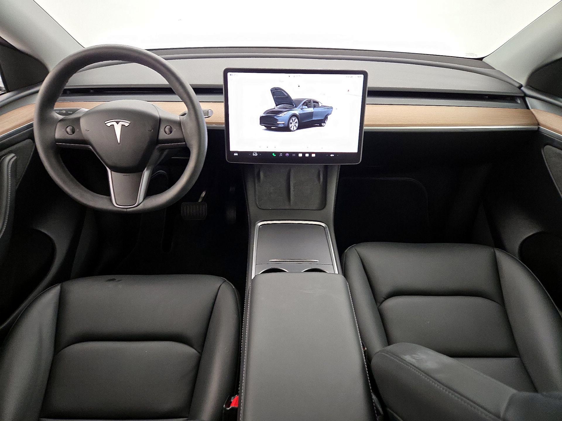 Thumbnail: 2024 Tesla Model Y - 9
