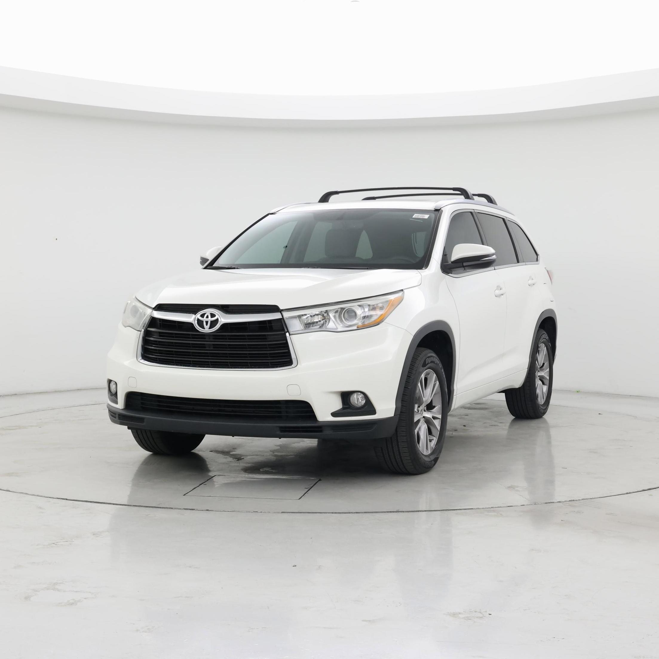 Thumbnail: 2015 Toyota Highlander - 4