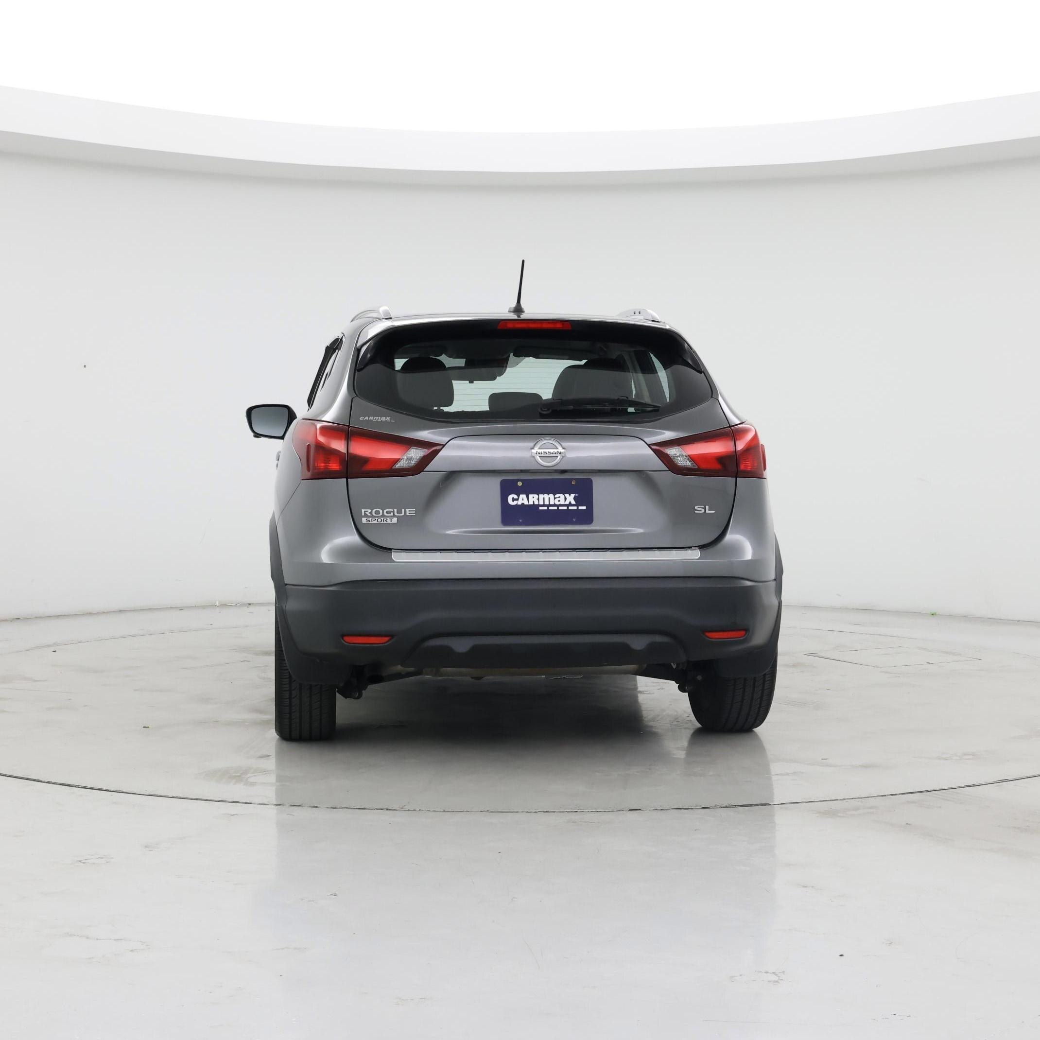 Thumbnail: 2017 Nissan Rogue Sport - 6