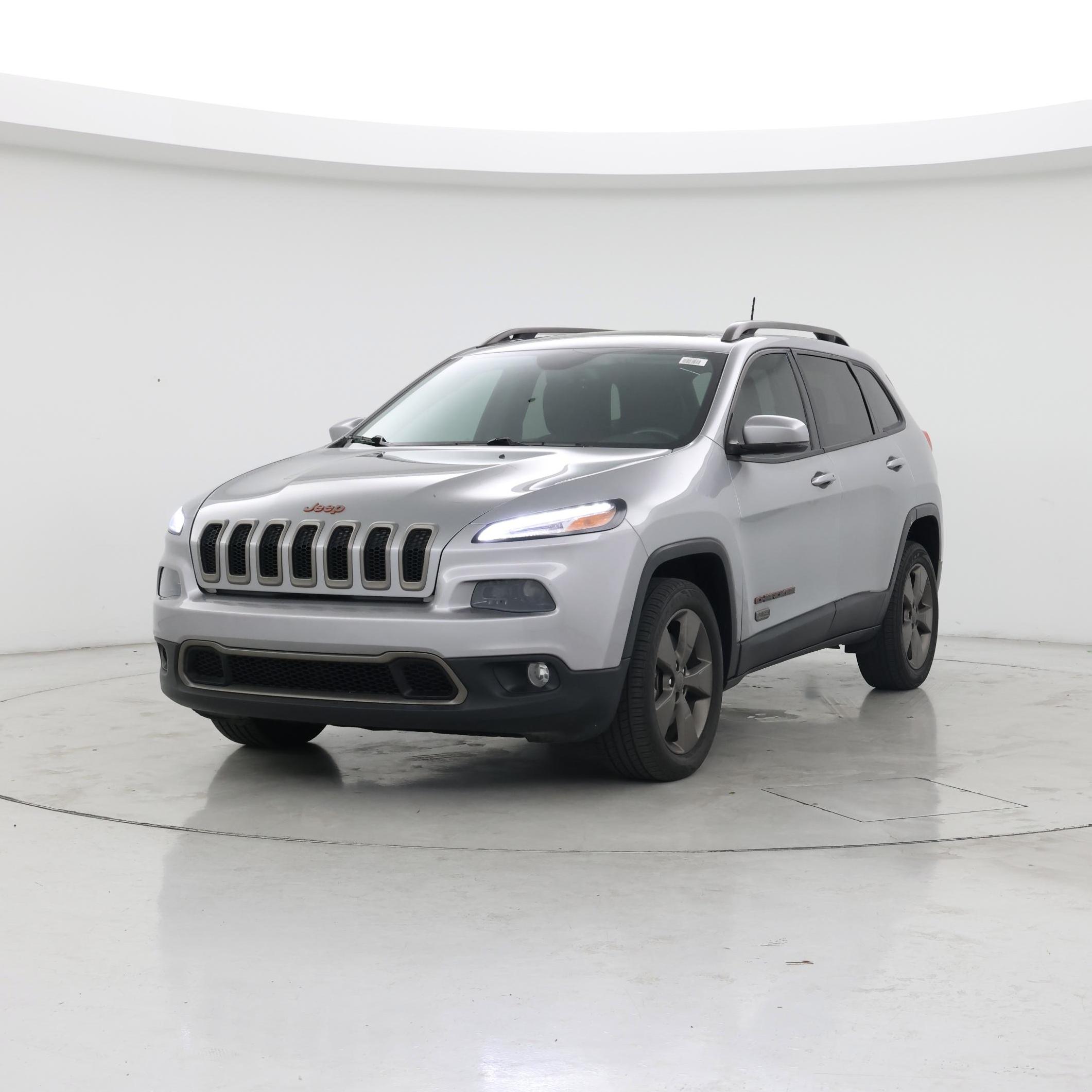 Thumbnail: 2017 Jeep Cherokee - 4