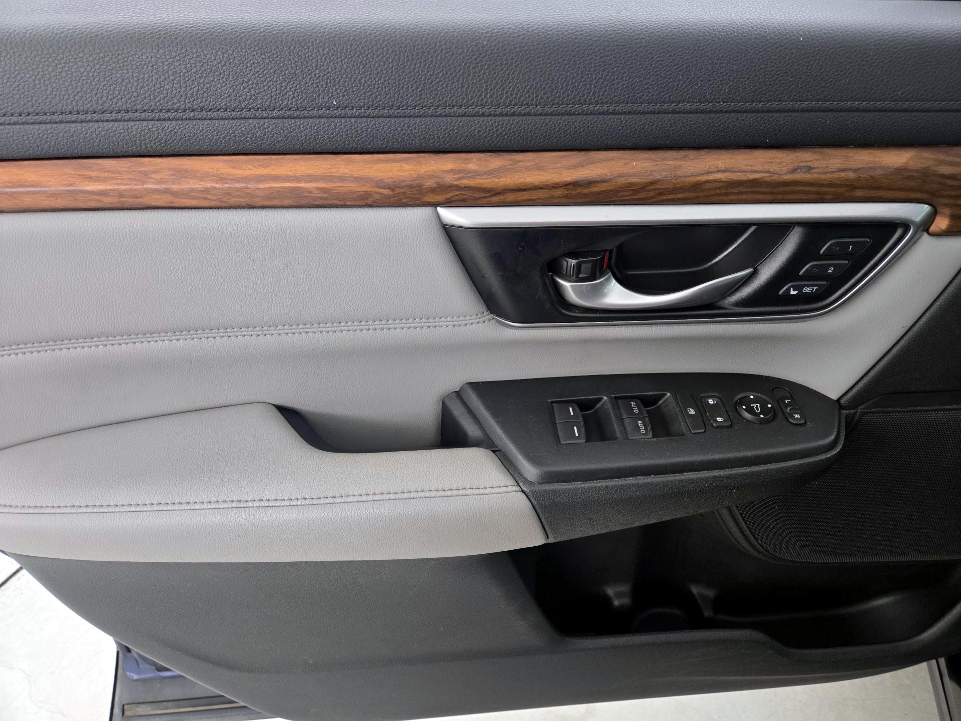 Thumbnail: 2019 Honda CR-V - 12