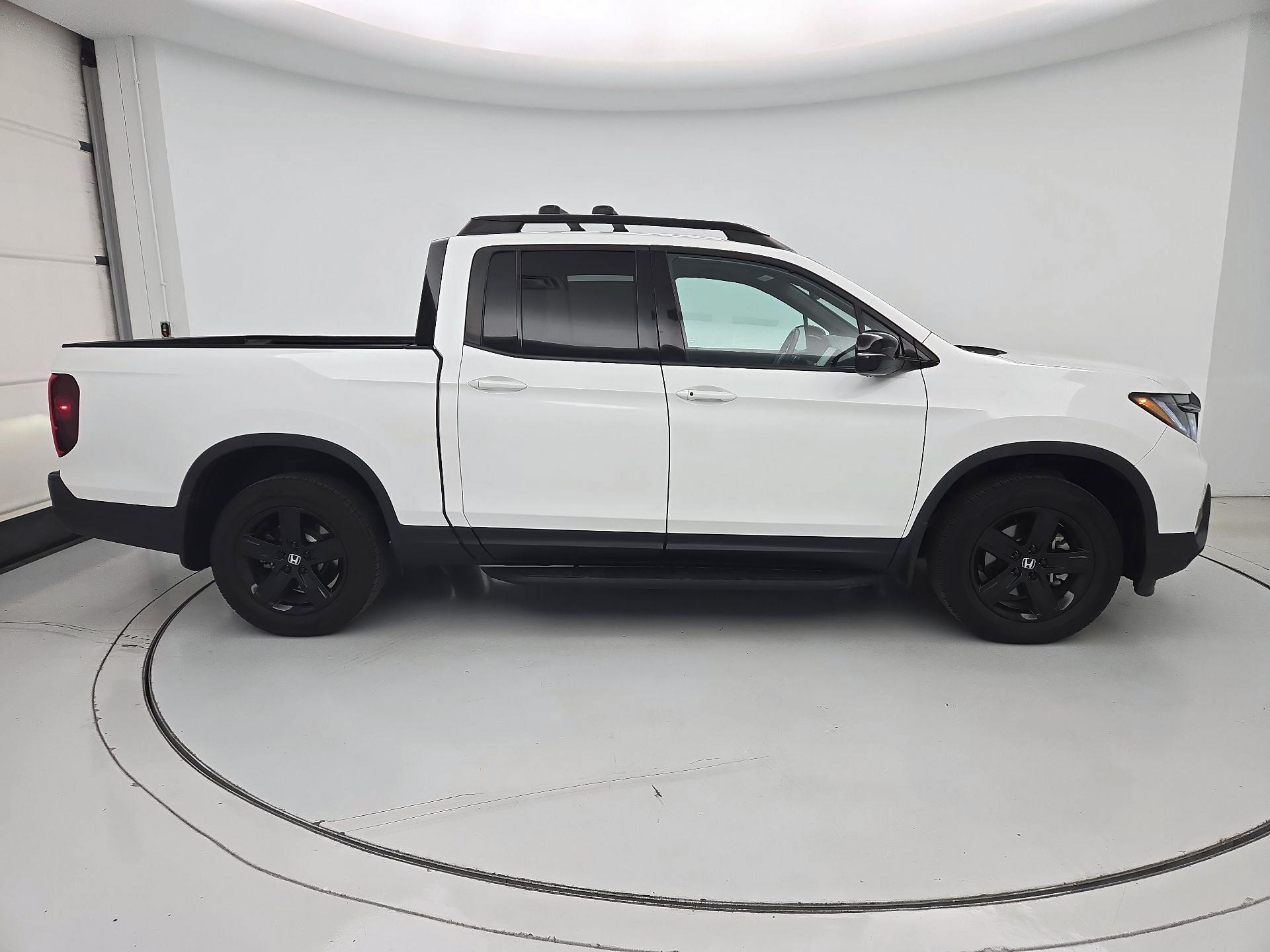 Thumbnail: 2023 Honda Ridgeline - 4