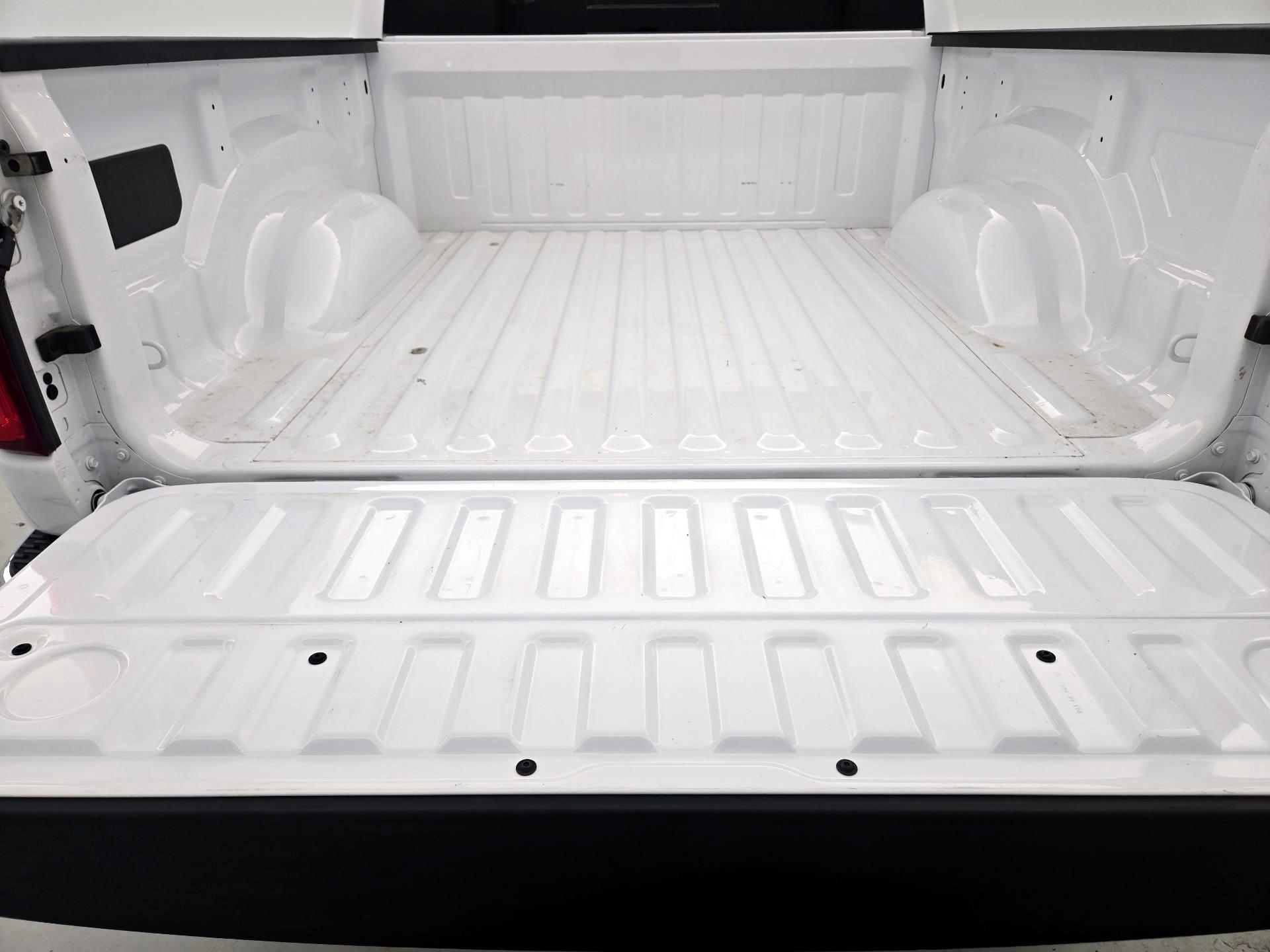 Thumbnail: 2025 RAM 1500 - 19