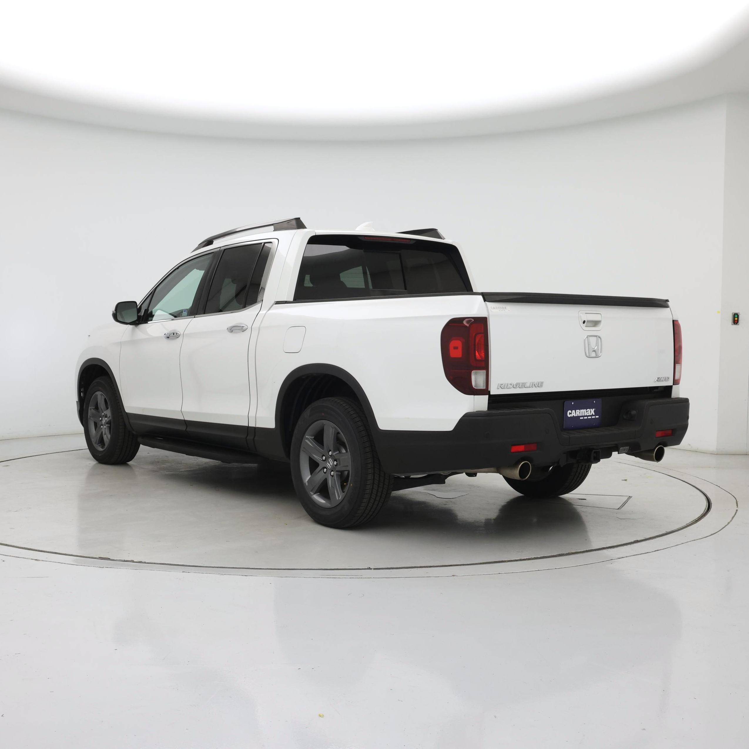 Thumbnail: 2023 Honda Ridgeline - 2