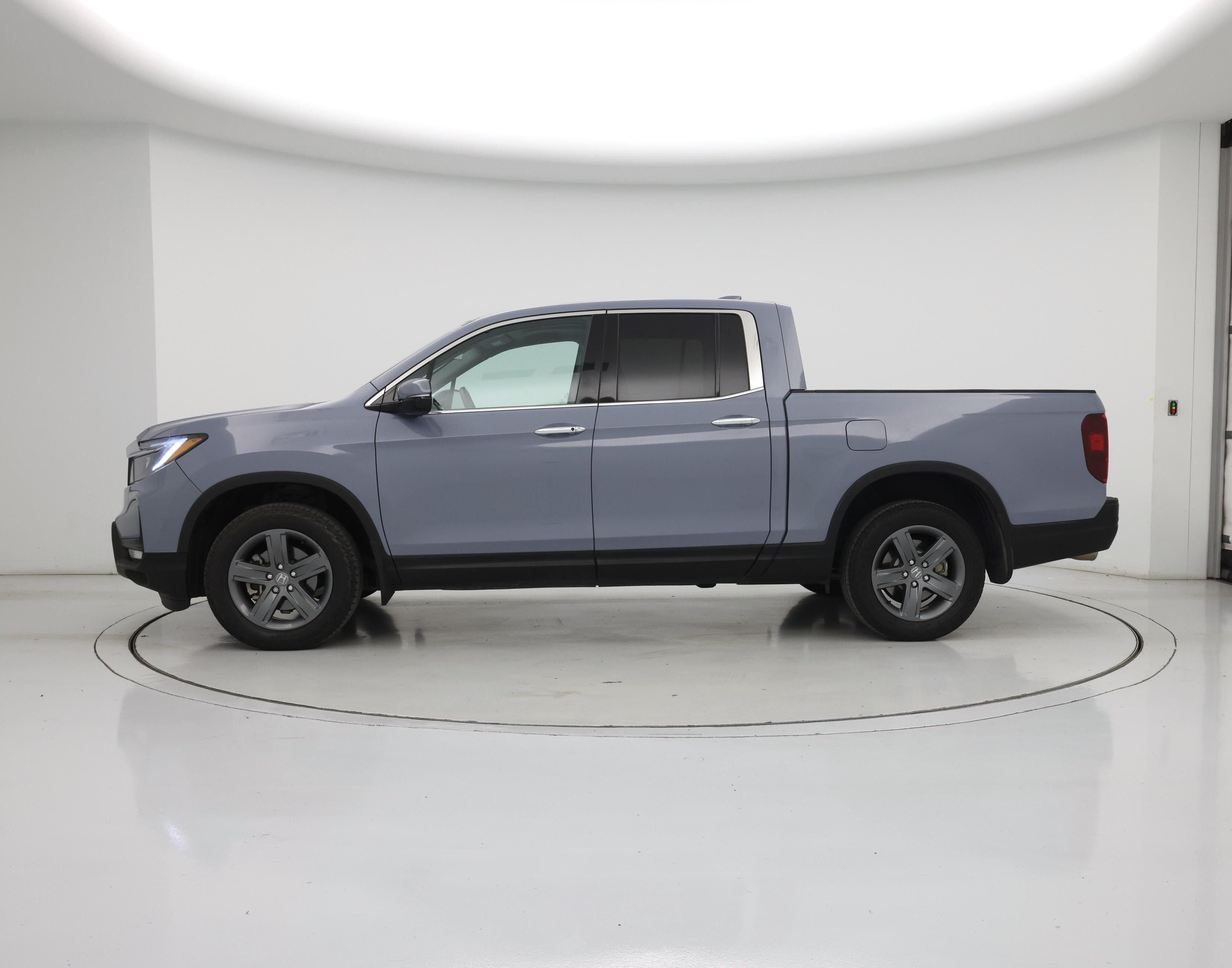 Thumbnail: 2023 Honda Ridgeline - 3