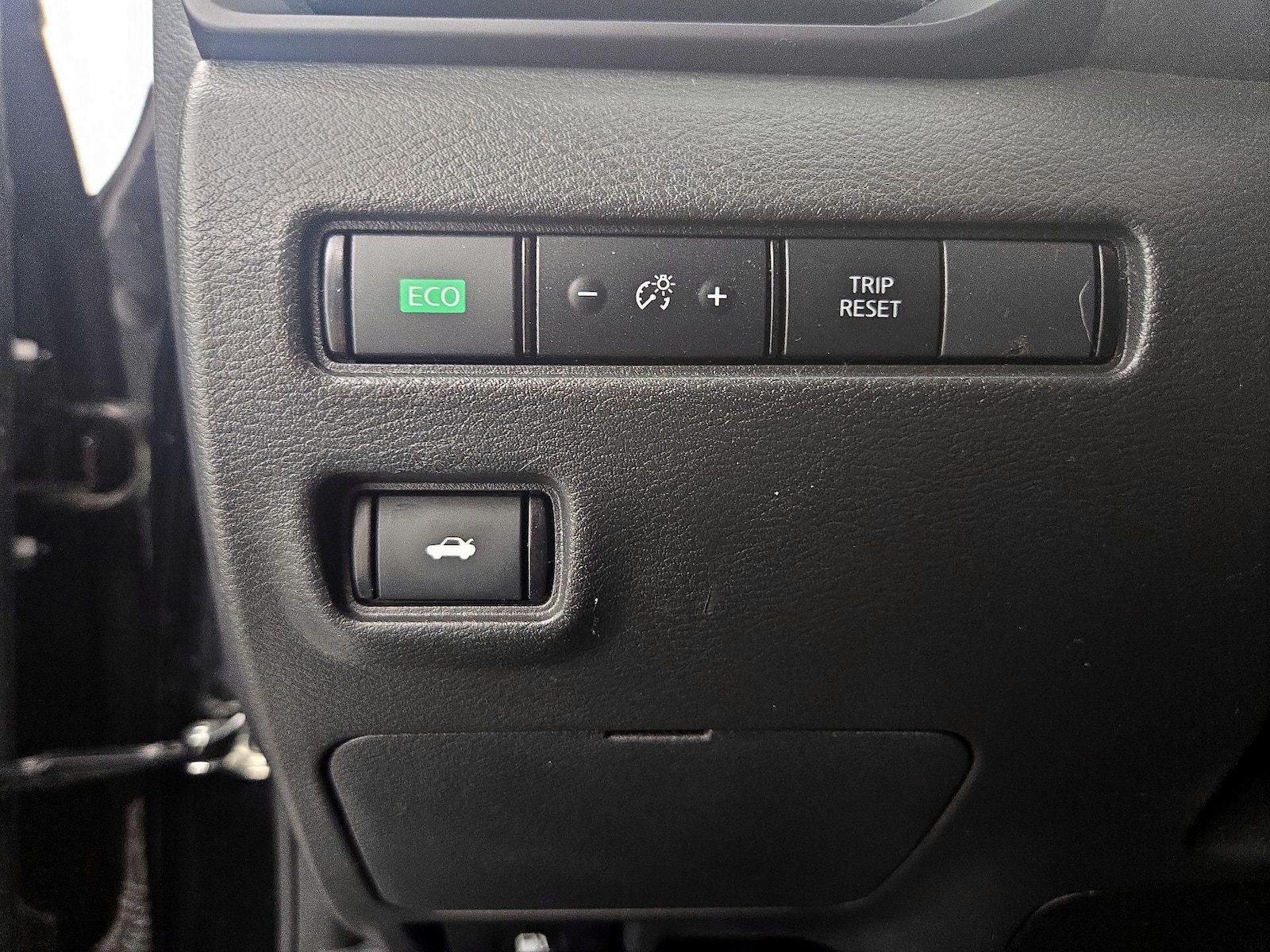 2025 Nissan Sentra S - Photo 12
