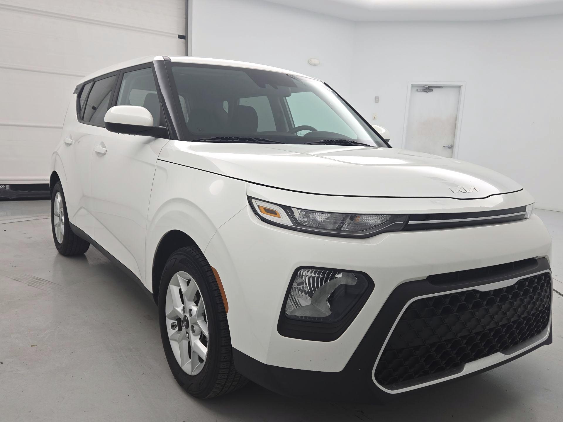 Thumbnail: 2022 Kia Soul - 1
